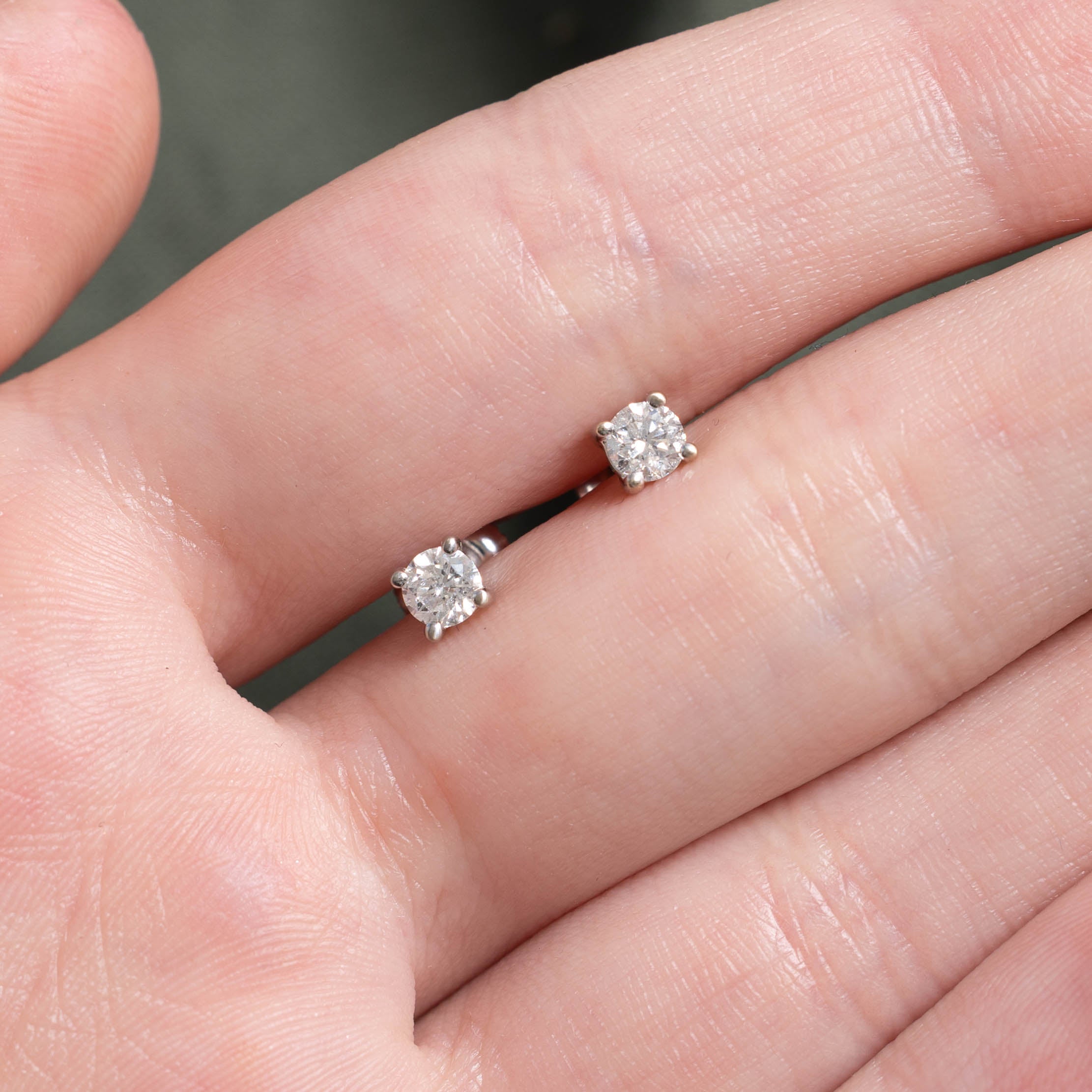 14k White Gold Diamond Studs | 0.23ct