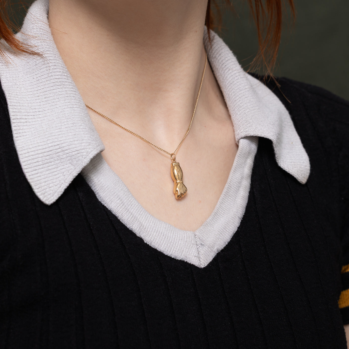 18k Yellow Gold Figa Hand Charm