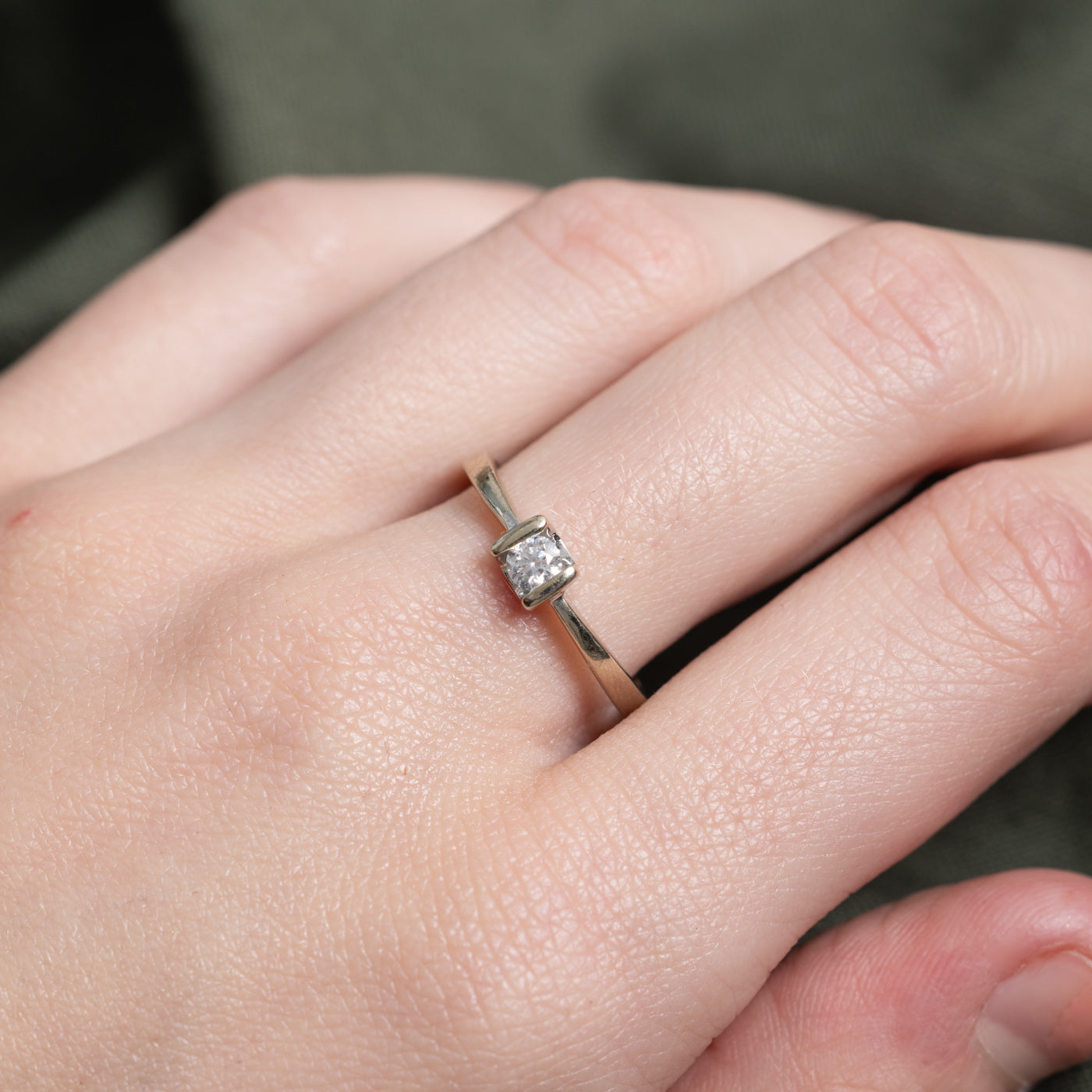 Tension Set Solitaire Diamond Ring | 0.15ct | SZ 8.0 |