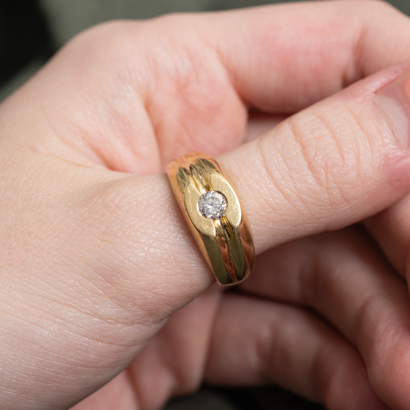 Solitaire Diamond Chunky Grooved Band | 0.35ctw | SZ 9.5 |