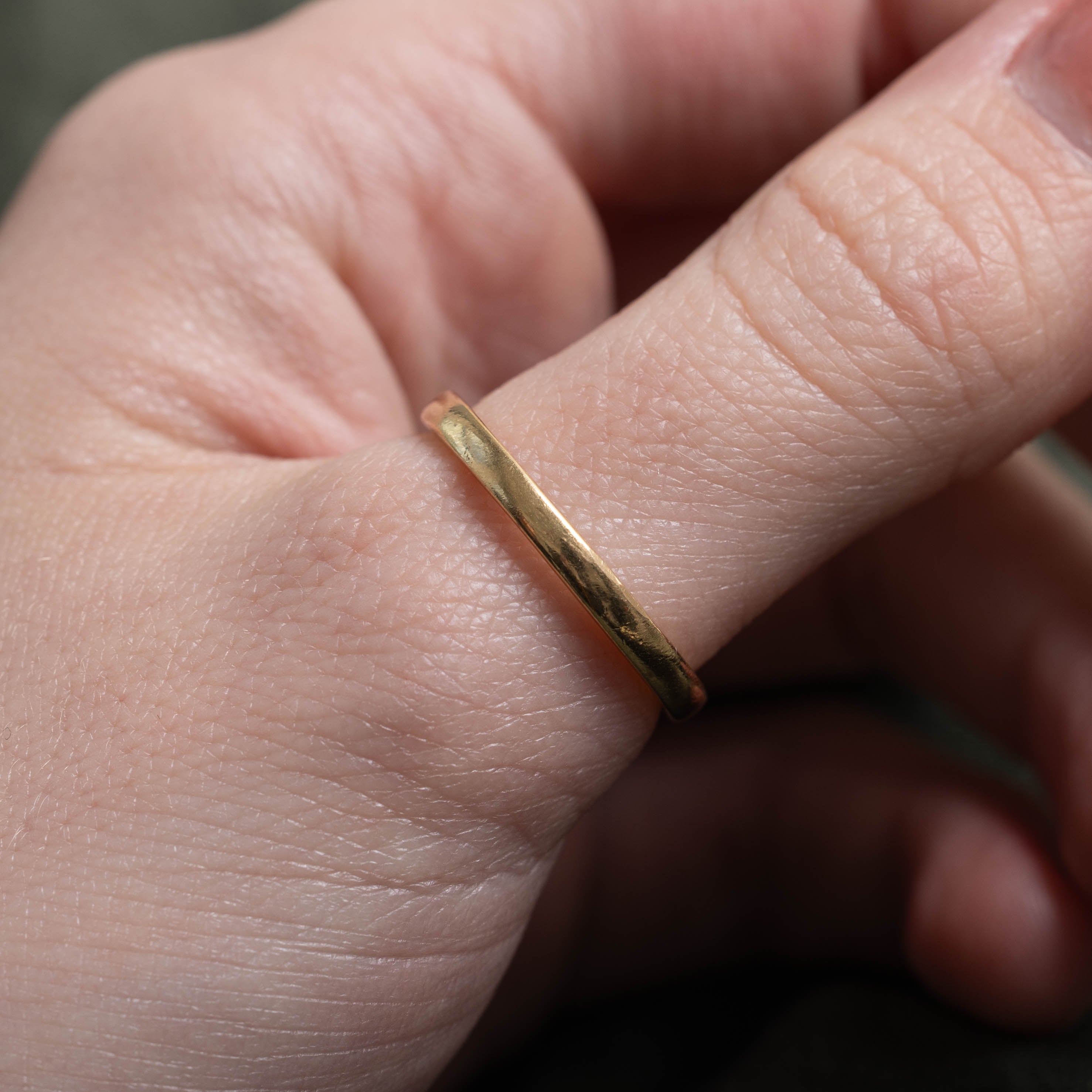 1948 London UK Yellow Gold Band | 2.40mm | SZ 8.75