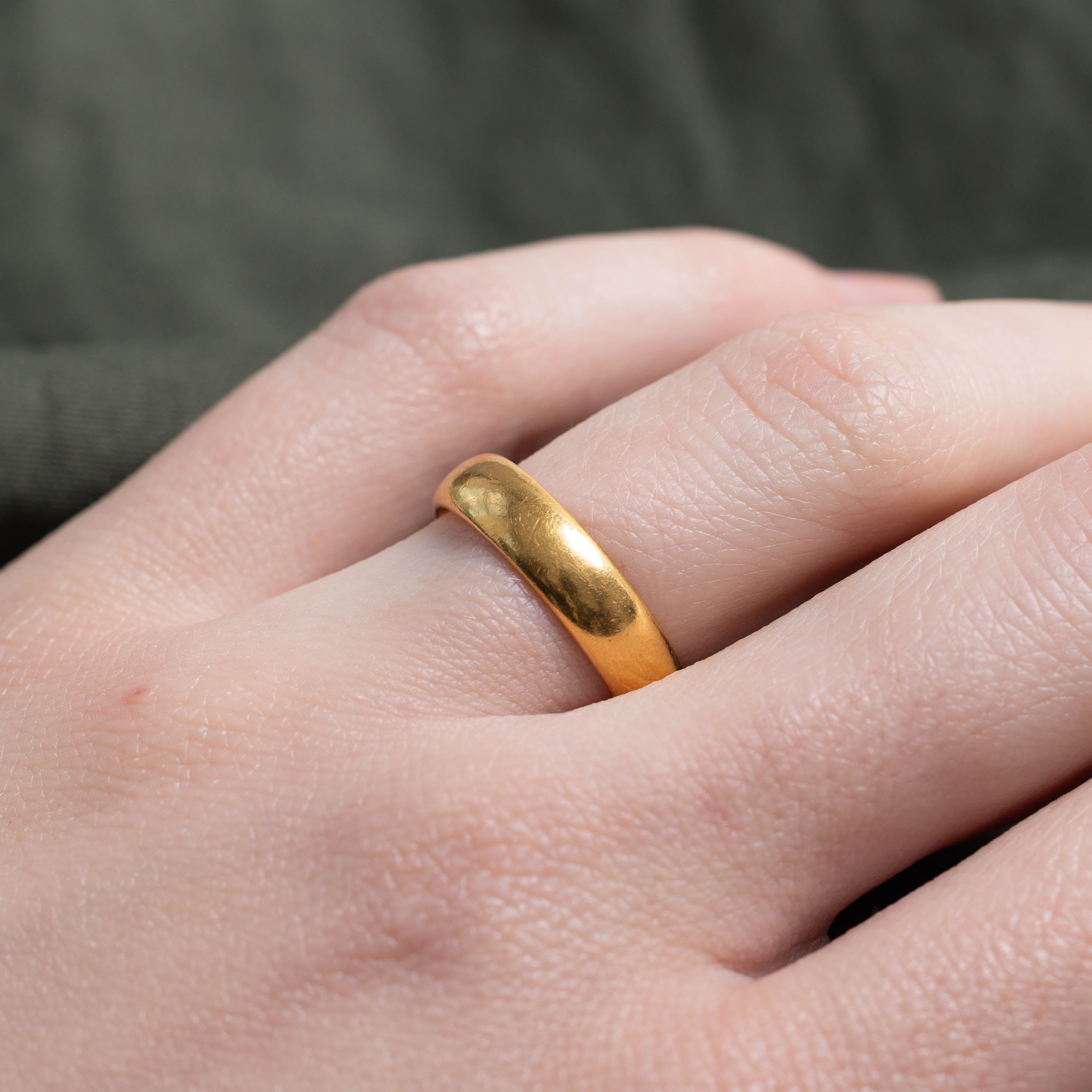 1917 Birmingham 22k Yellow Gold Band | 4.55mm | SZ 5.5