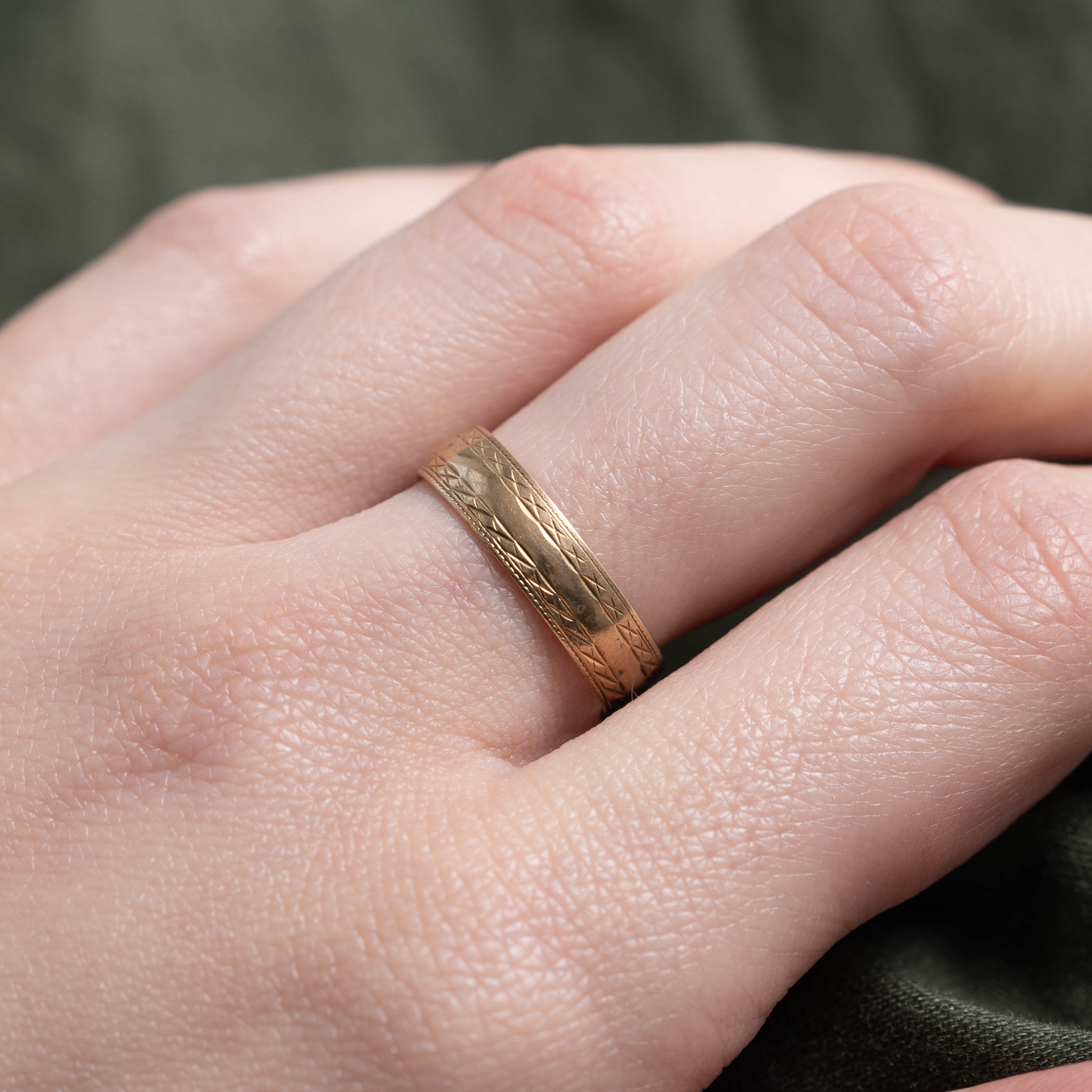 1978 London UK Milgrained Band | 4.65mm | SZ 6.75