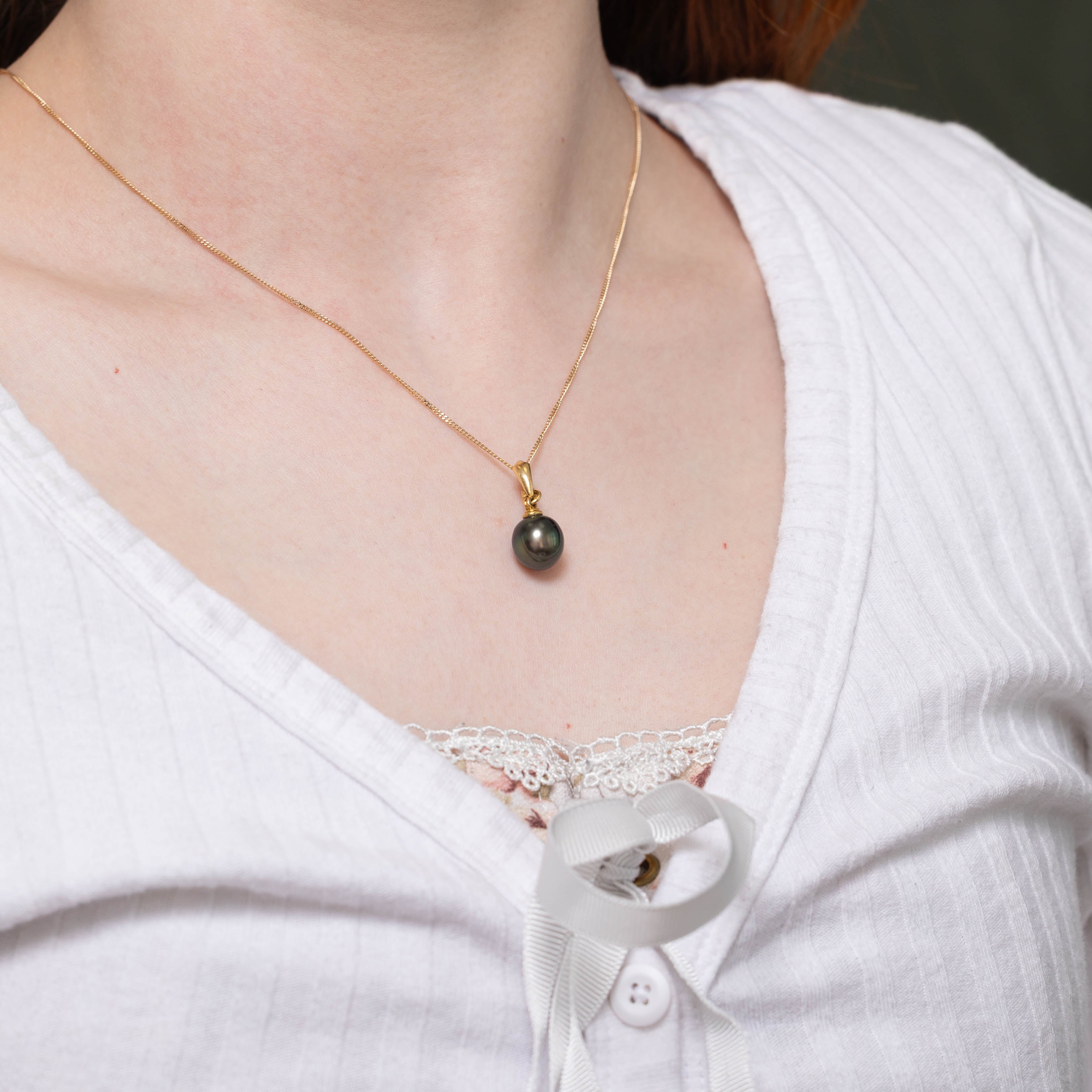 18k Tahitian Pearl Charm