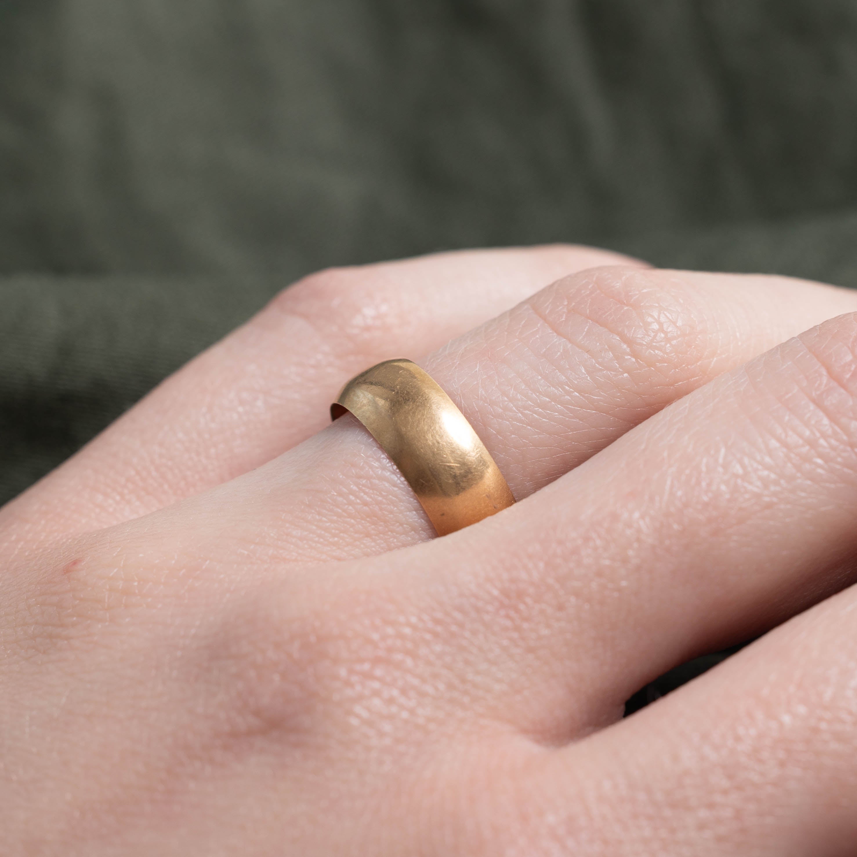 Vintage Canadian Pseudo Hallmarked Band | 6.30mm | SZ 6.25