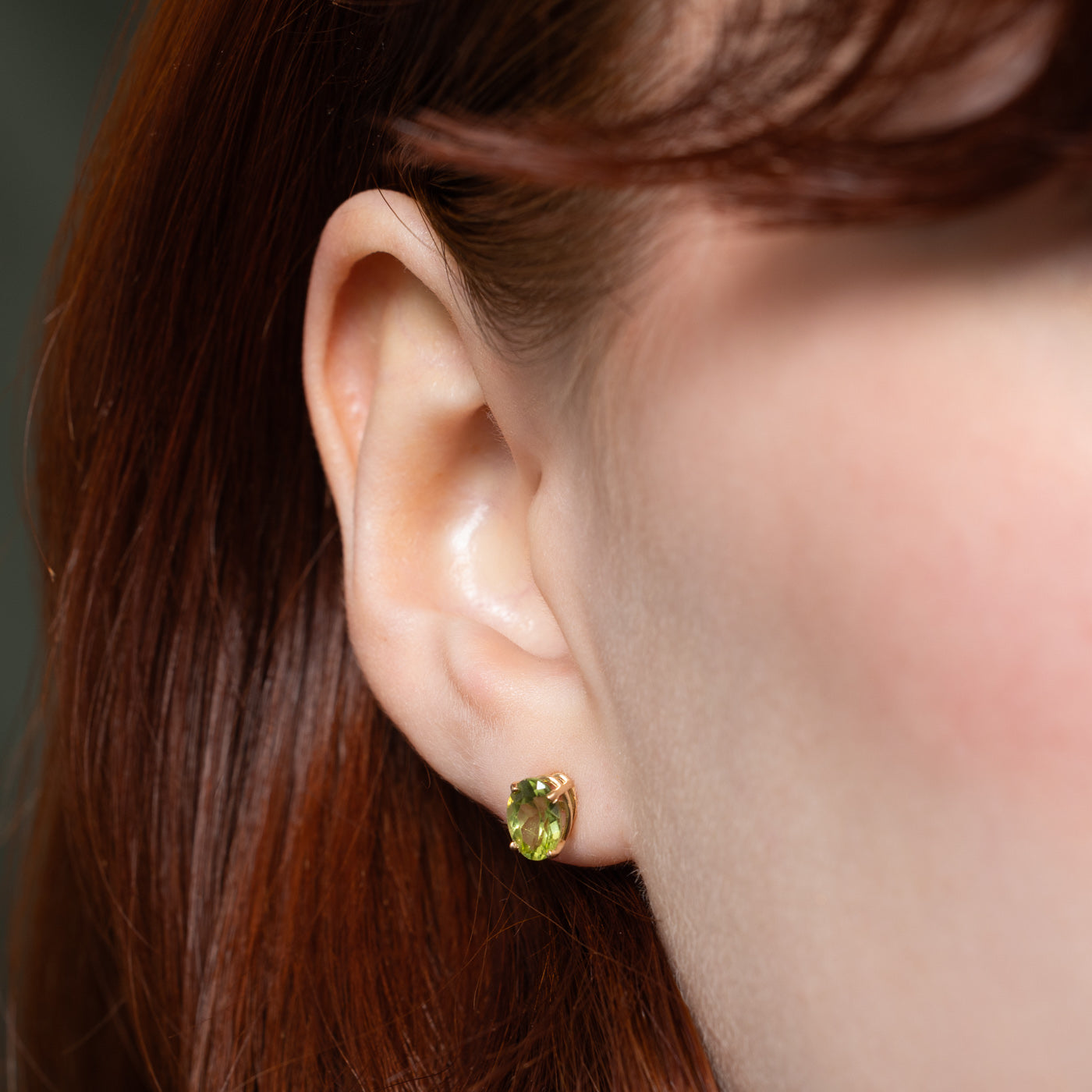 Boucles d'oreilles puces en péridot 14 carats | 1,50 ct au total