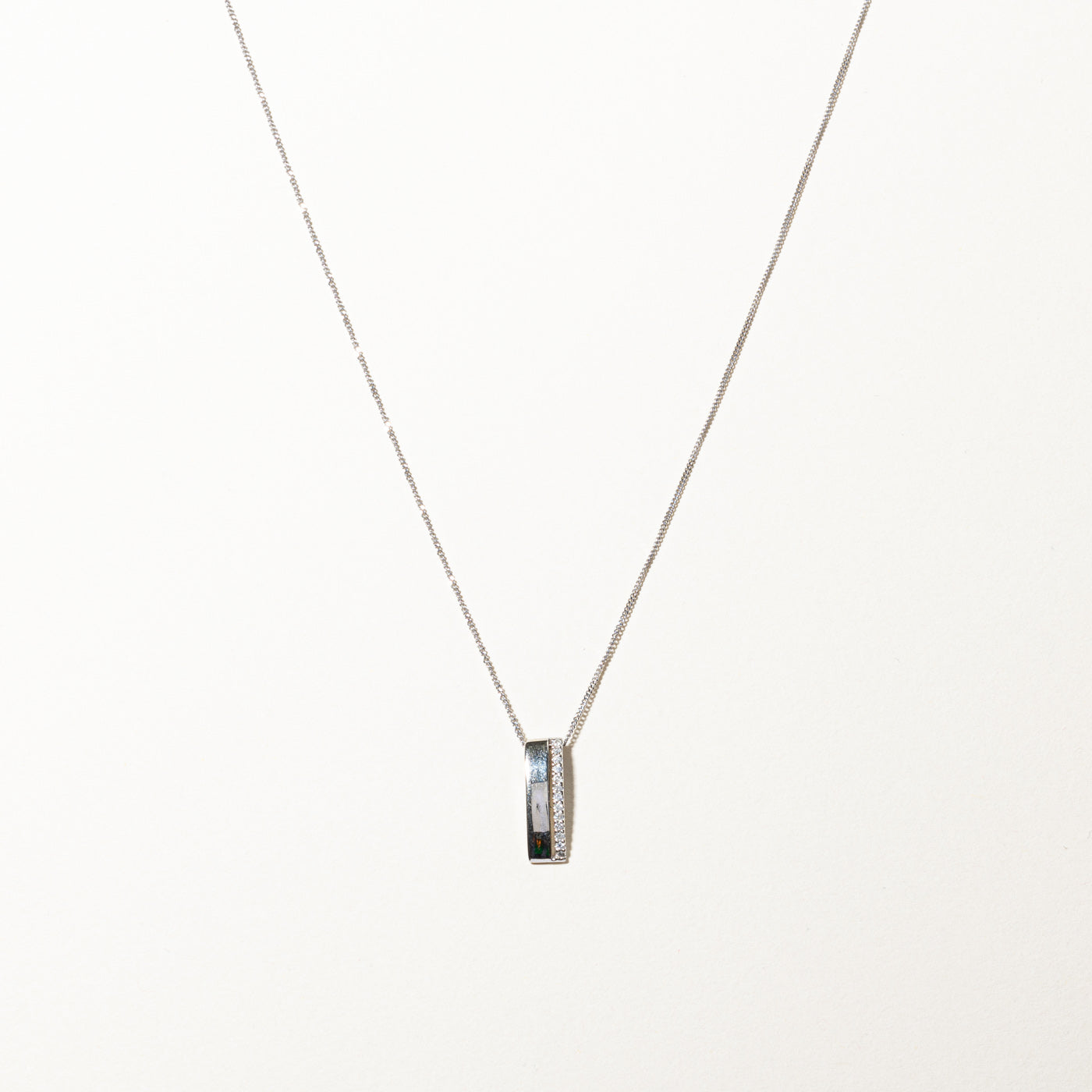 Pave Diamond Bar Pendant Necklace | 0.13ctw | 18"|