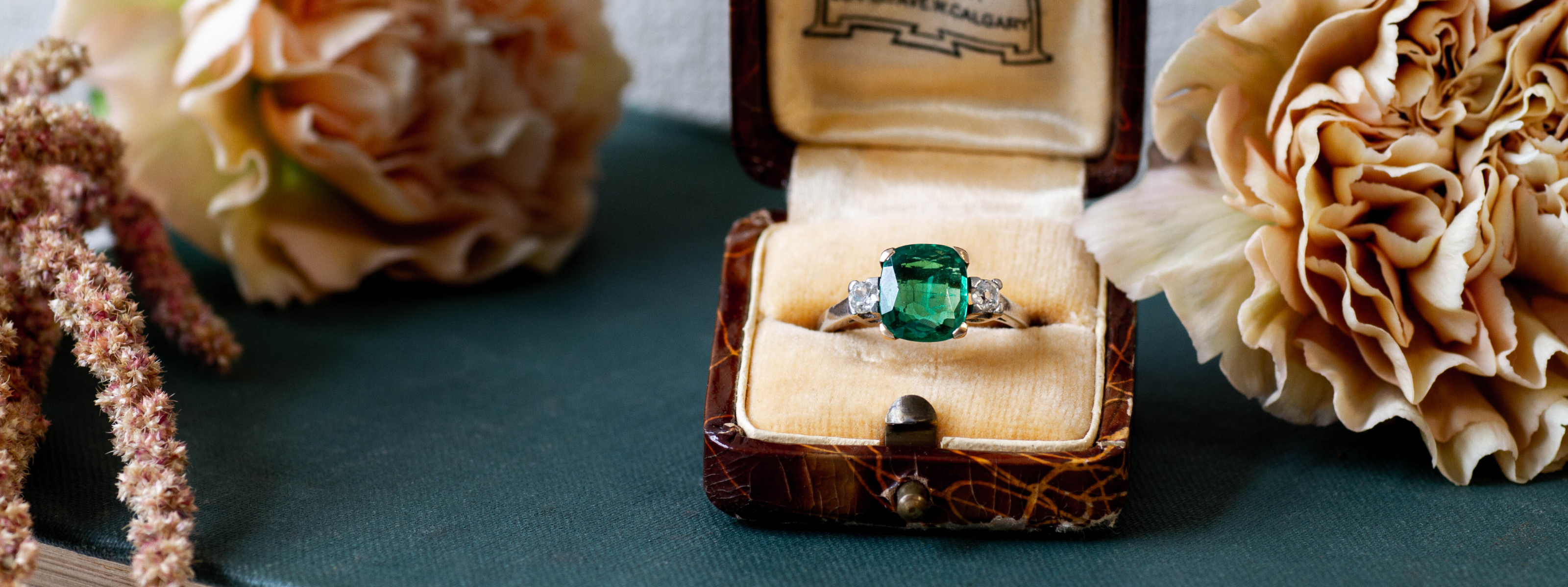 Antique Emerald & Old Cut Diamond Ring in vintage wooden box