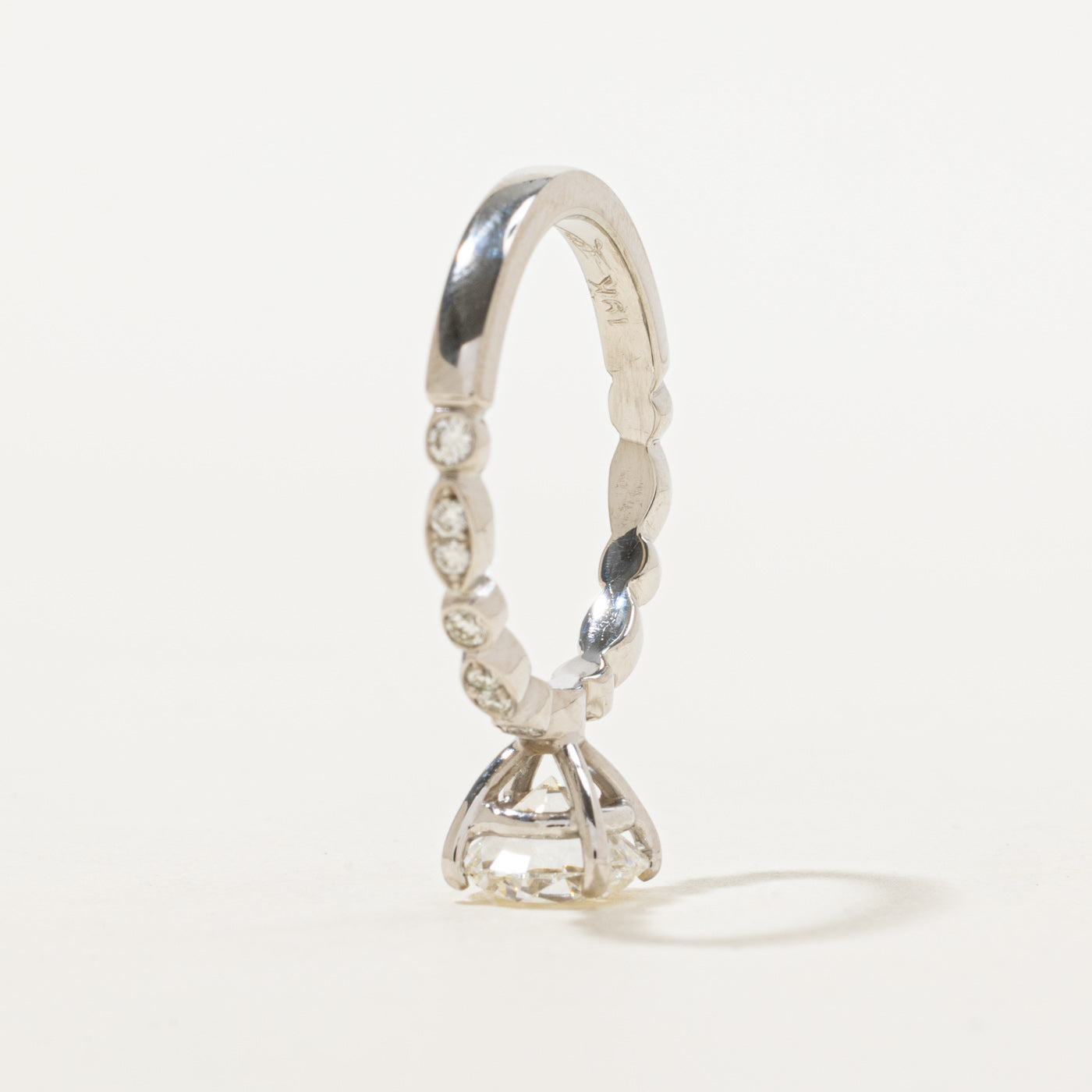 19k Round Brilliant Cut Diamond Marquise Accented Ring | 1.31ct SI1 E Ex, 1.21ctw | SZ 6