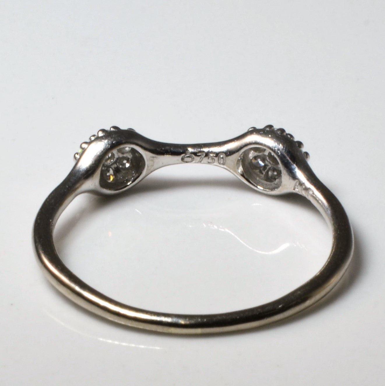 'Pandora' White Gold Love Pod Ring | 0.14ctw | SZ 7.5 | - 100 Ways