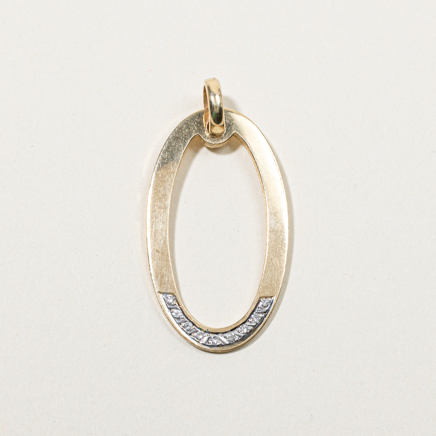Diamond Oval Pendant | 0.13ctw |