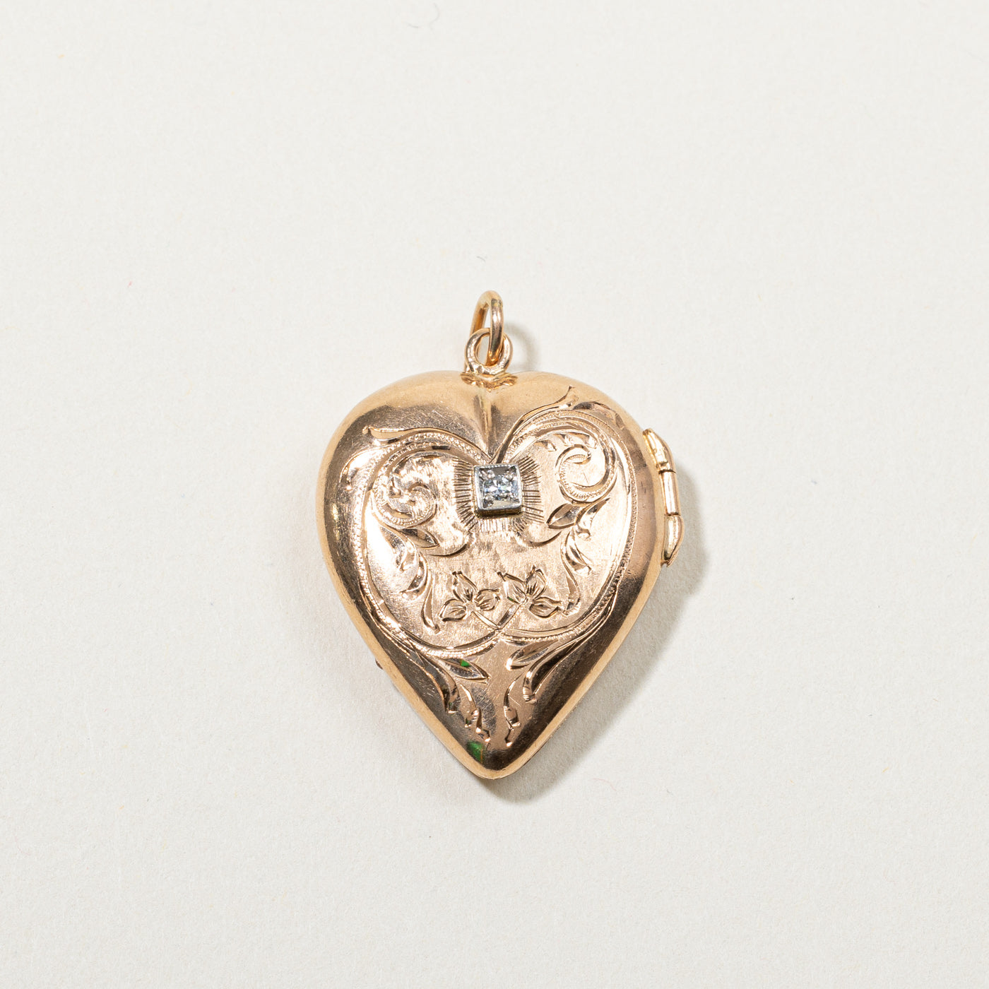 Diamond Heart Locket | 0.02ct |