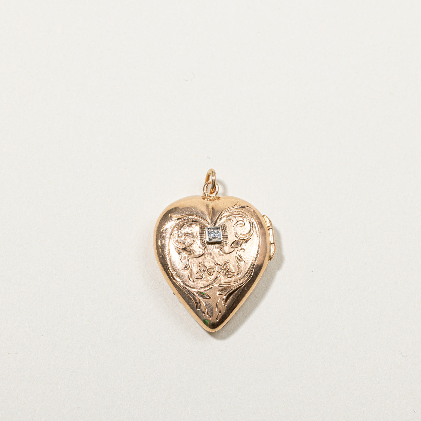 Diamond Heart Locket | 0.02ct |