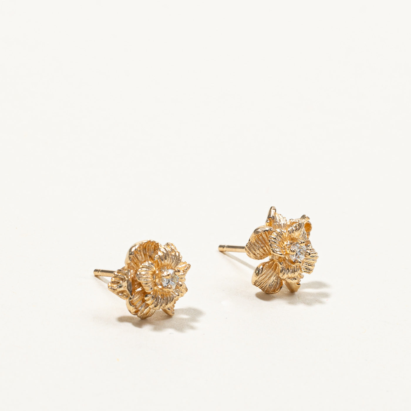 Flower Design Diamond Stud Earrings | 0.06ctw |