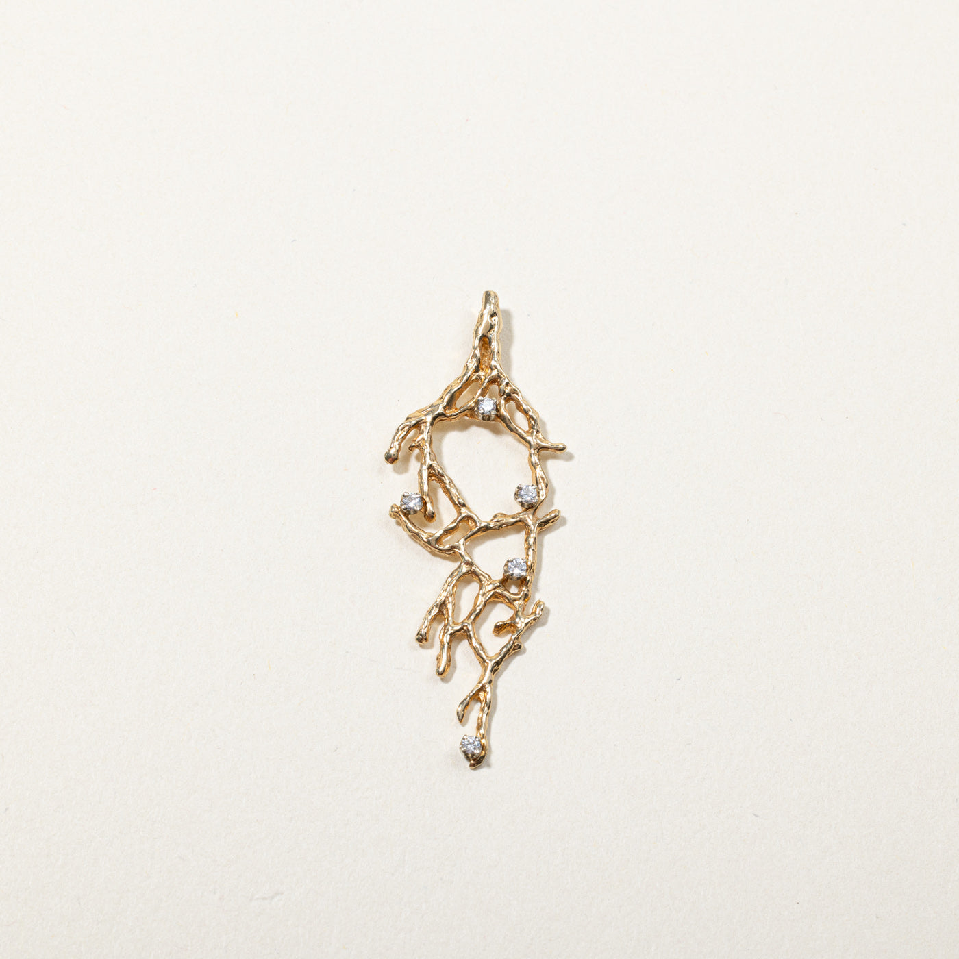 Textured Diamond Pendant | 0.10ctw |