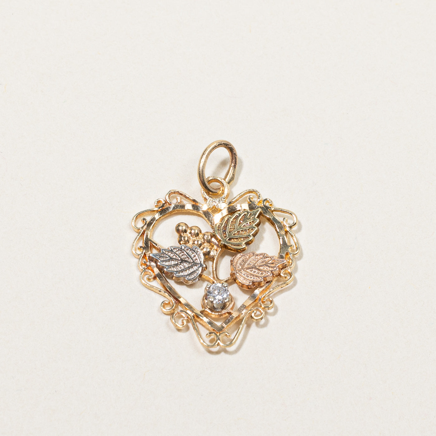 Diamond Filigree Heart Pendant | 0.05ct |