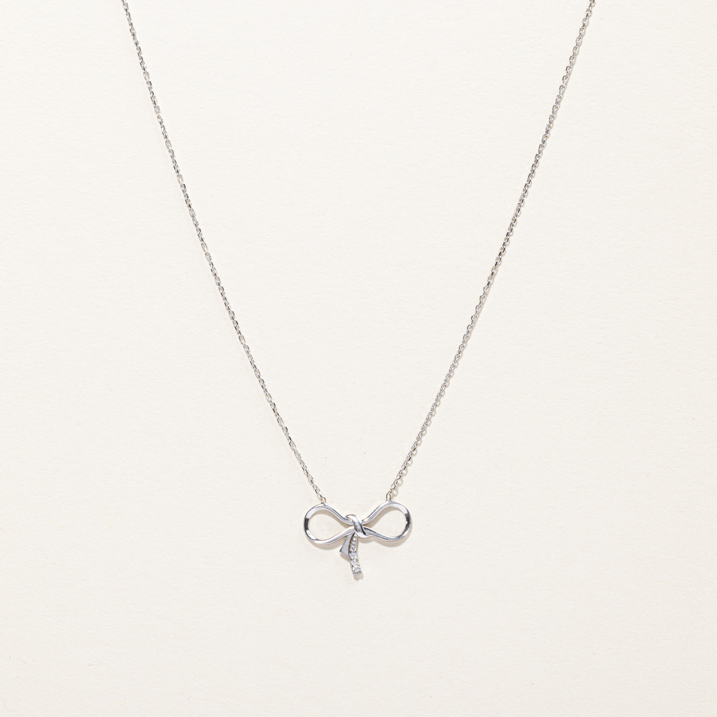 Diamond Bow Necklace | 0.02ctw | 18"|