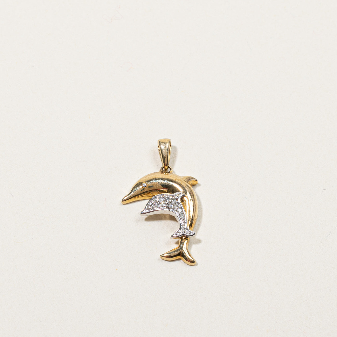 Double Dolphin Diamond Pendant | 0.04ctw |