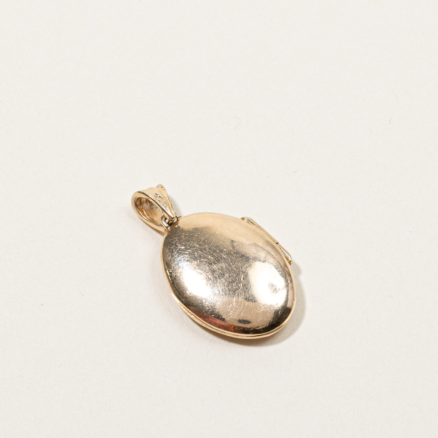 Diamond Ornate Locket | 0.02ct |