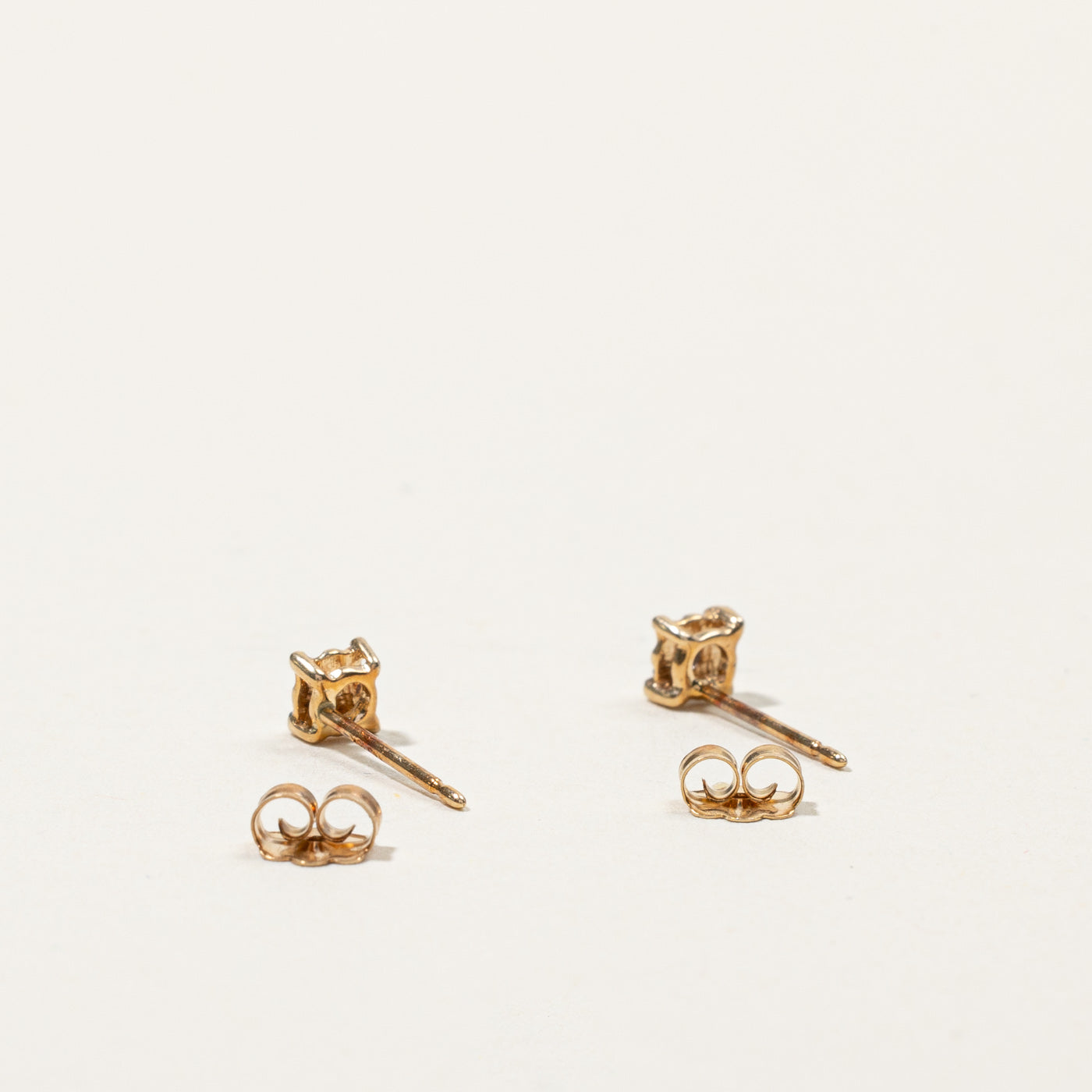 Diamond Stud Earrings | 0.03ctw |