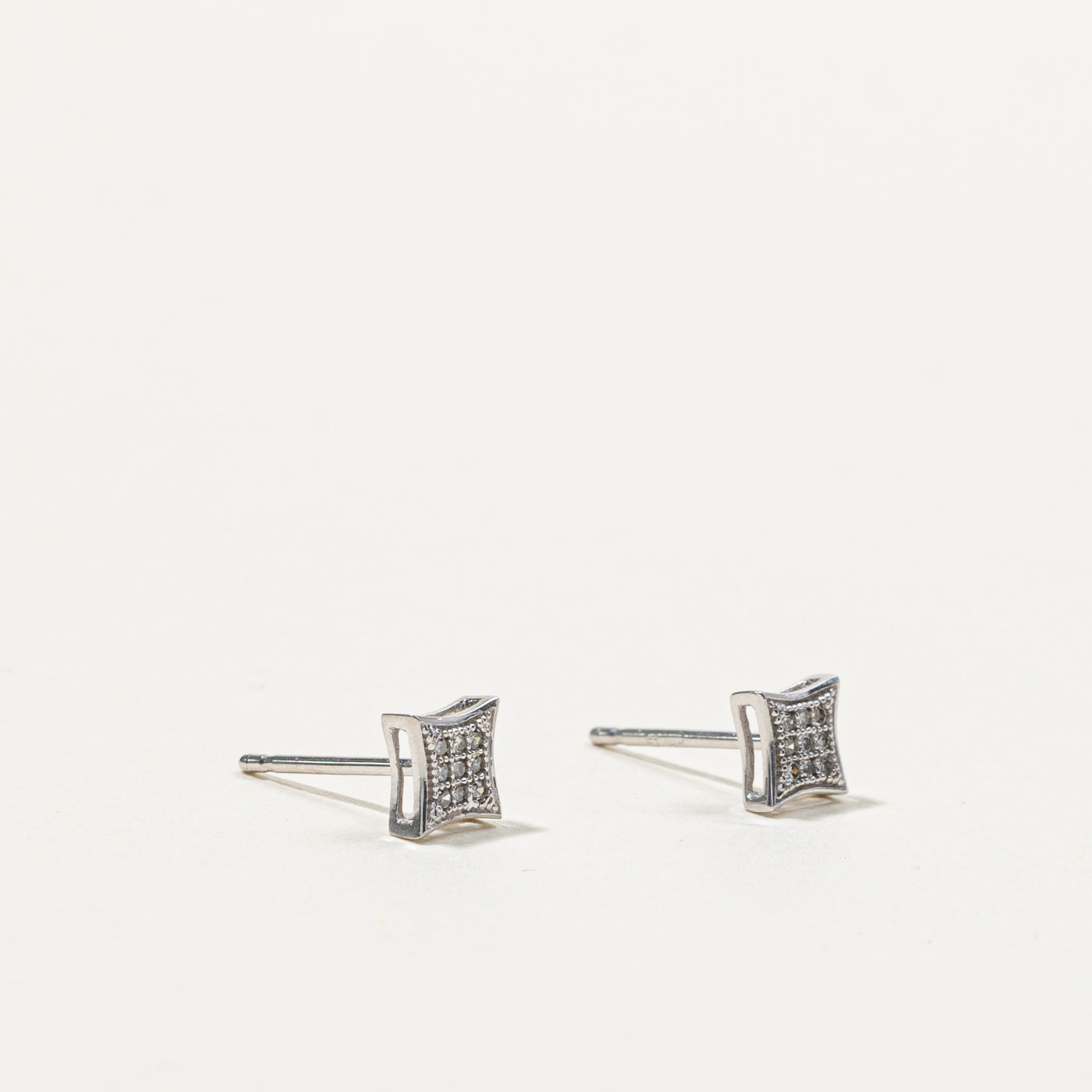 Cluster Set Diamond Stud Earrings | 0.04ctw |