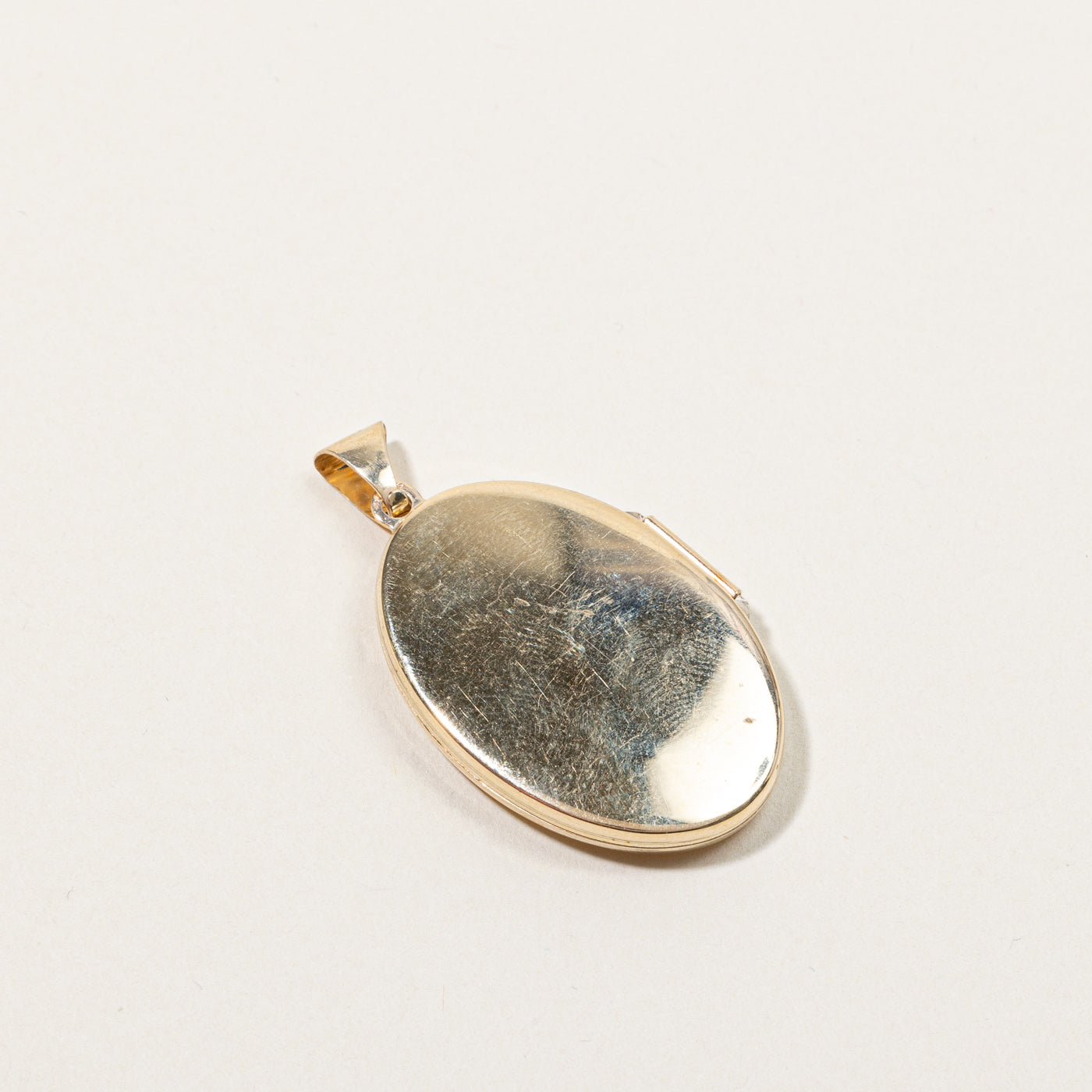 Diamond Ornate Gold Pendant | 0.01ct |
