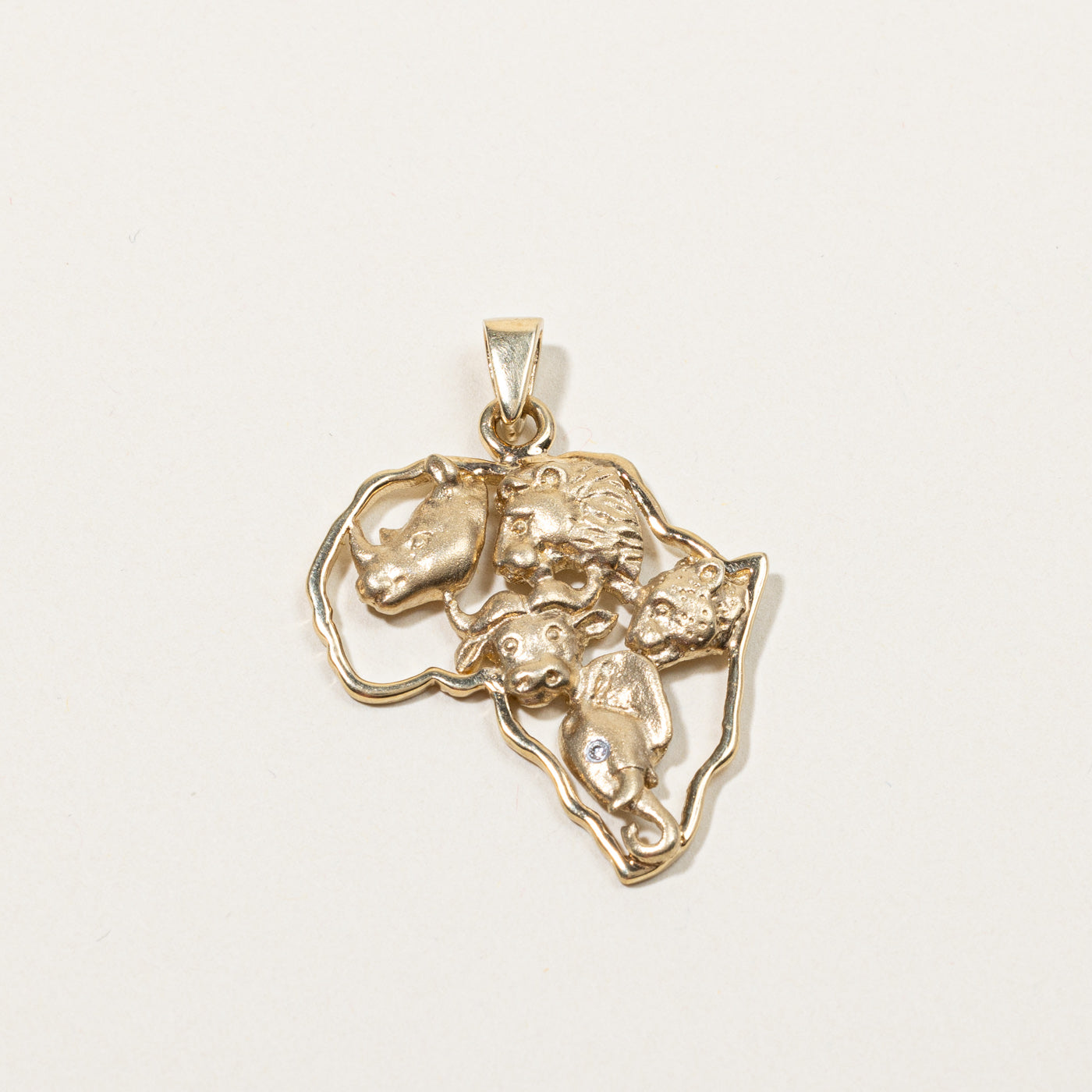 Gold Africa Continent Animal Pendant | 0.01ct|