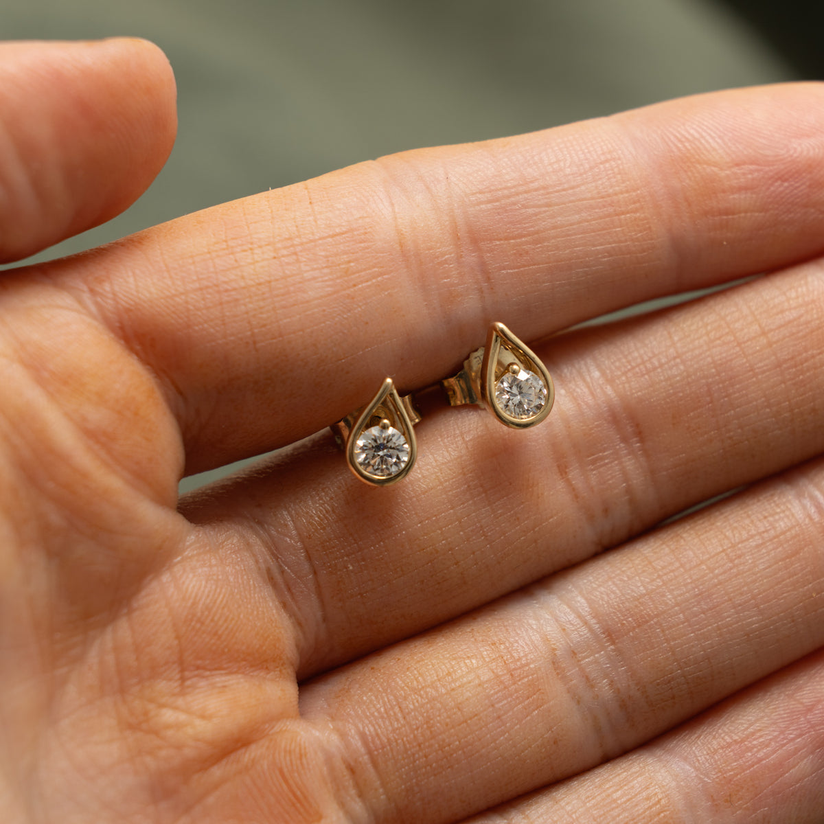 4362 MS Earrings-11.jpg