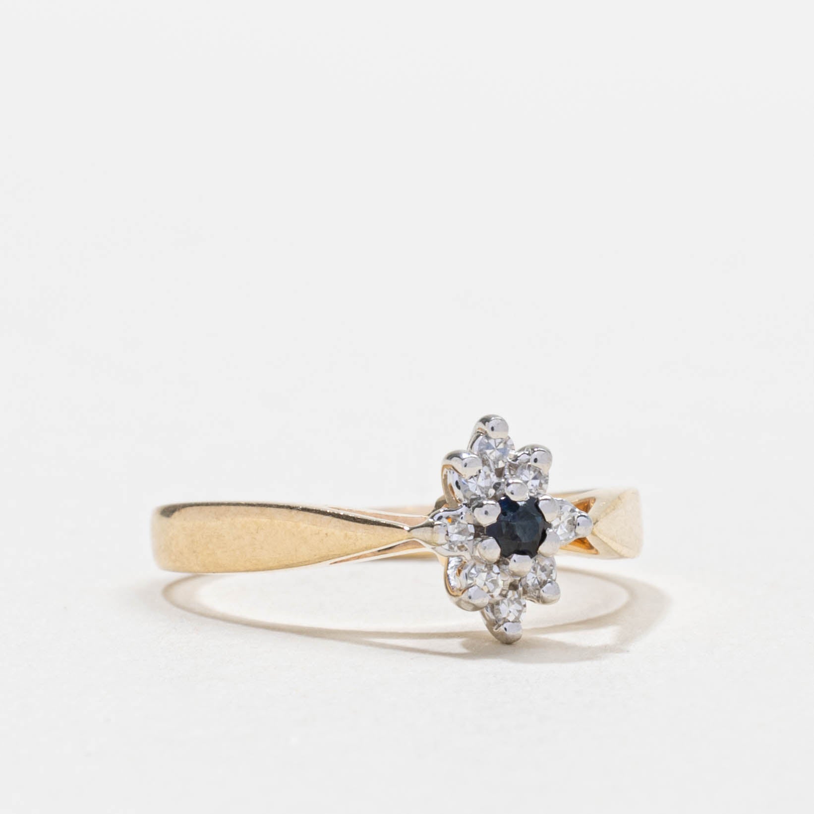 14k Sapphire & Diamond Petal Cluster Ring | SZ 6.25