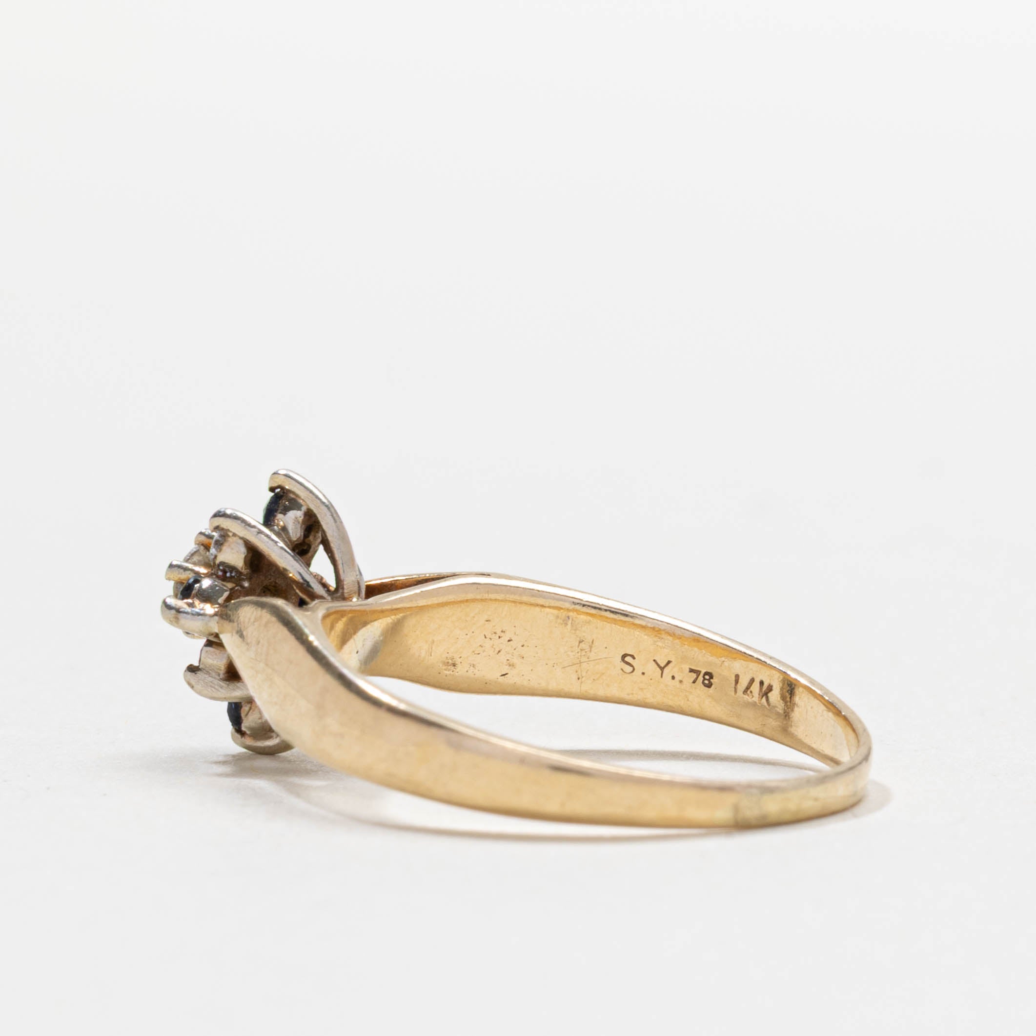 14k Sapphire & Diamond Petal Cluster Ring | SZ 7.25