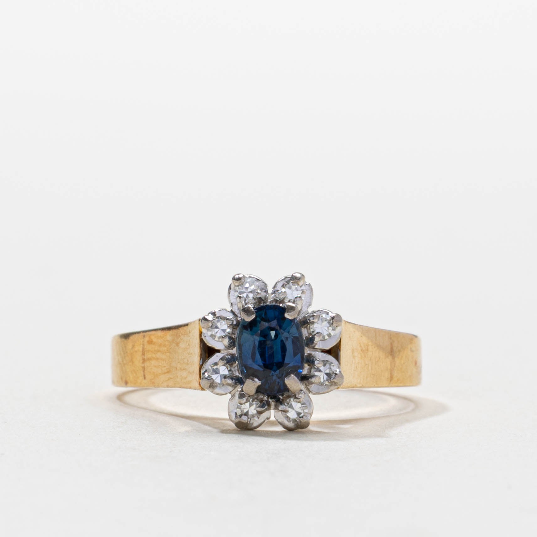 18k Sapphire & Diamond Daisy Cluster Ring | SZ 6.25