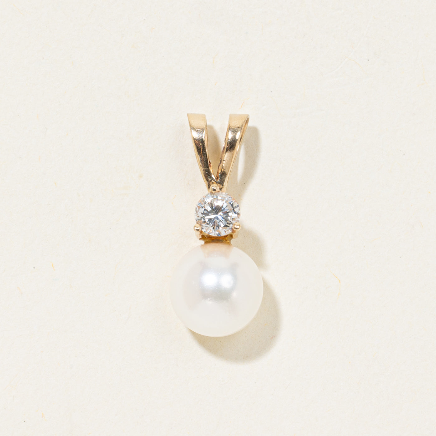 Pearl & Diamond Pendant | 0.27ctw |