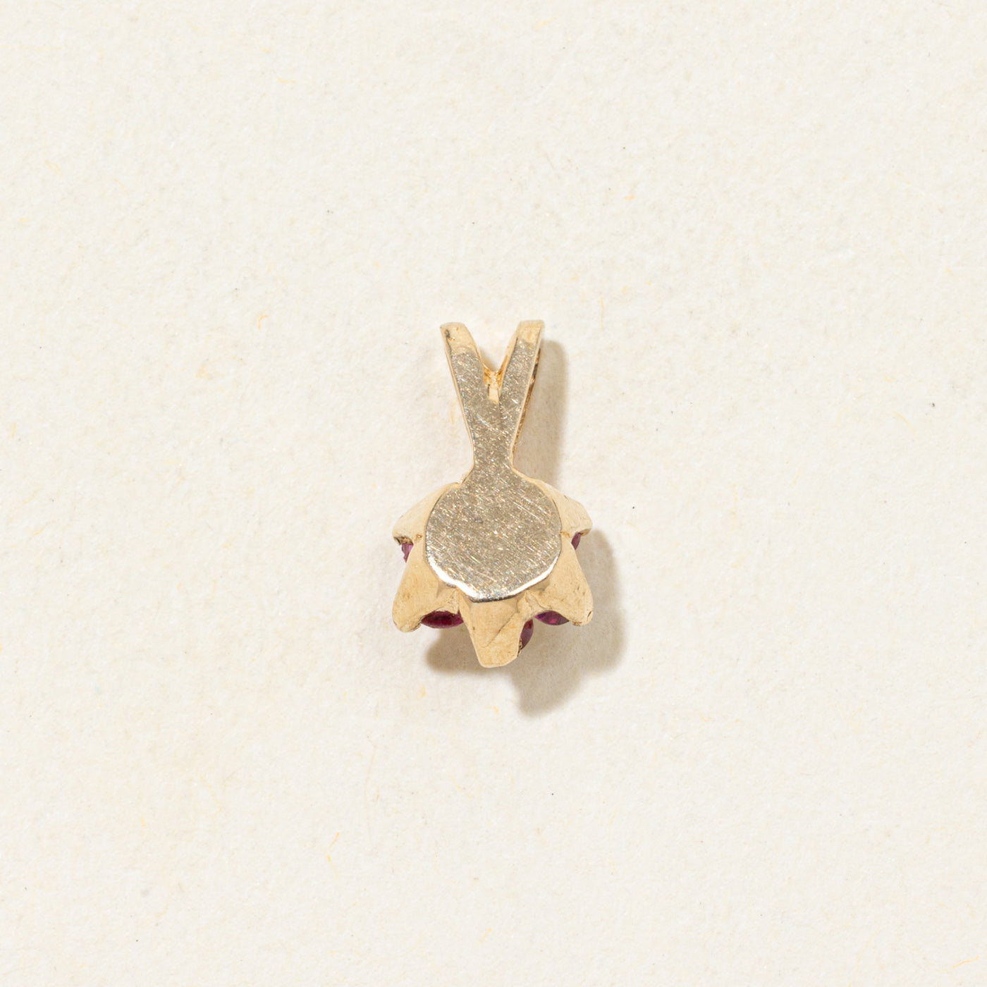 Pendentif pétale rubis et diamant