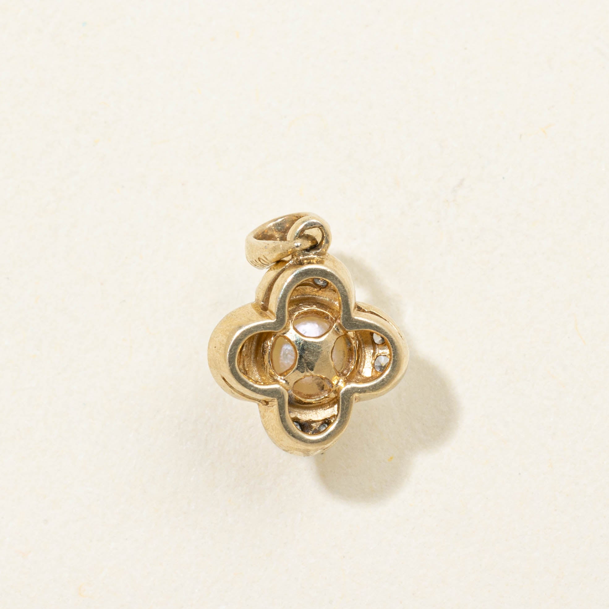10k Pearl & Diamond Floral Pendant