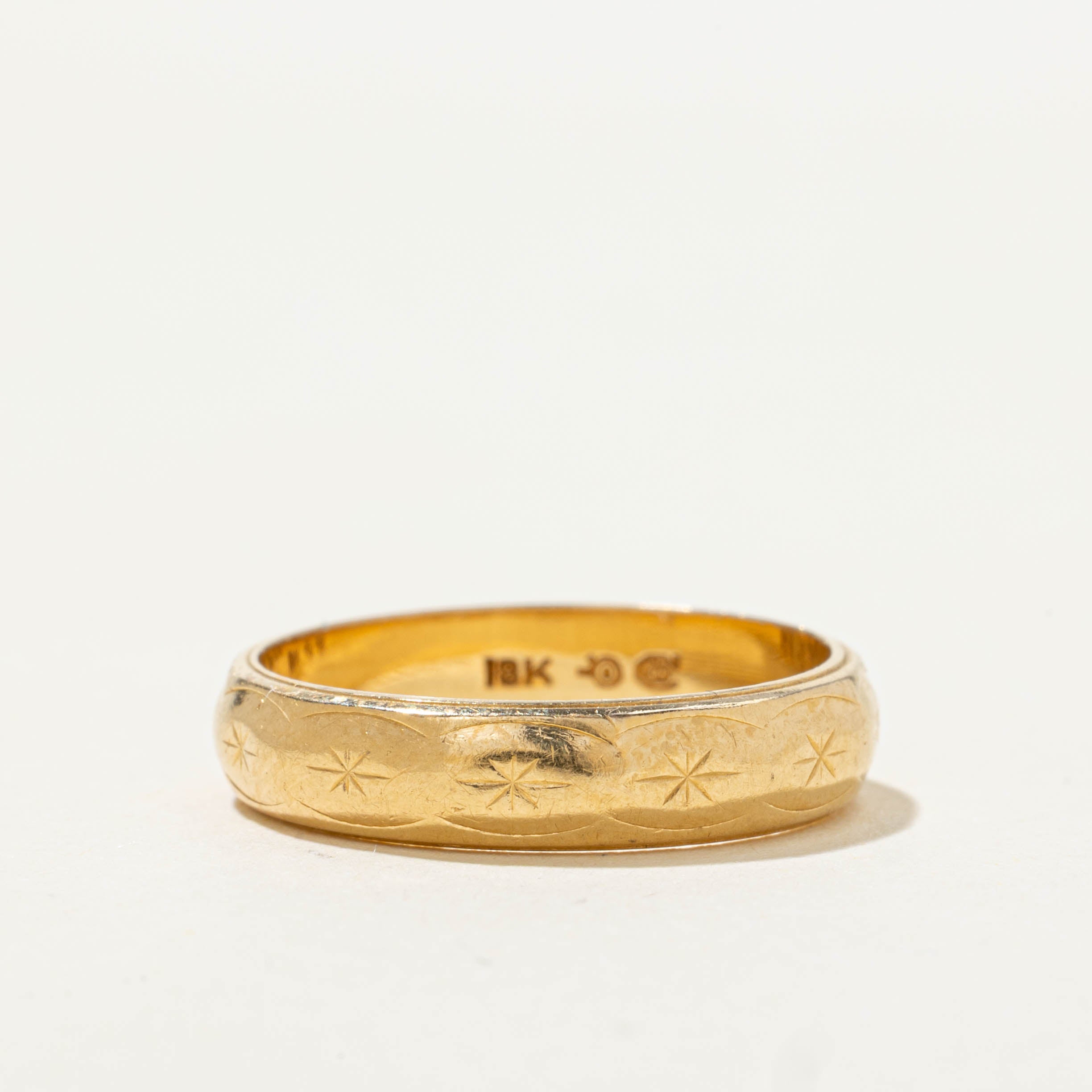 Vintage Canadian Star Engraved Band | 4.30mm | SZ 6