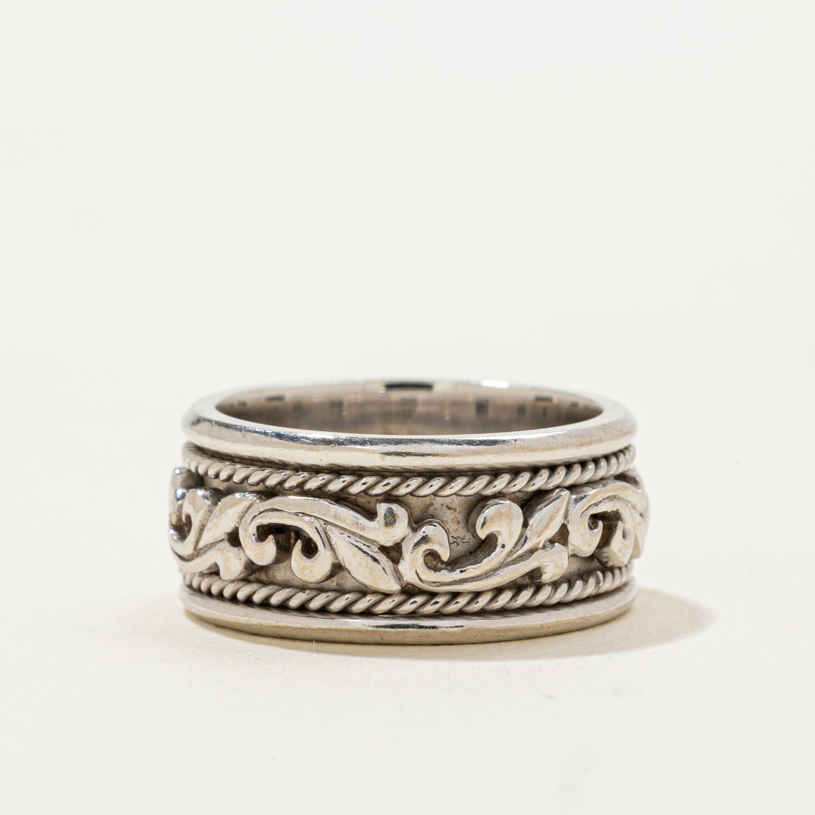 10k Leaf Milgrained Band | 8.90mm | SZ 6