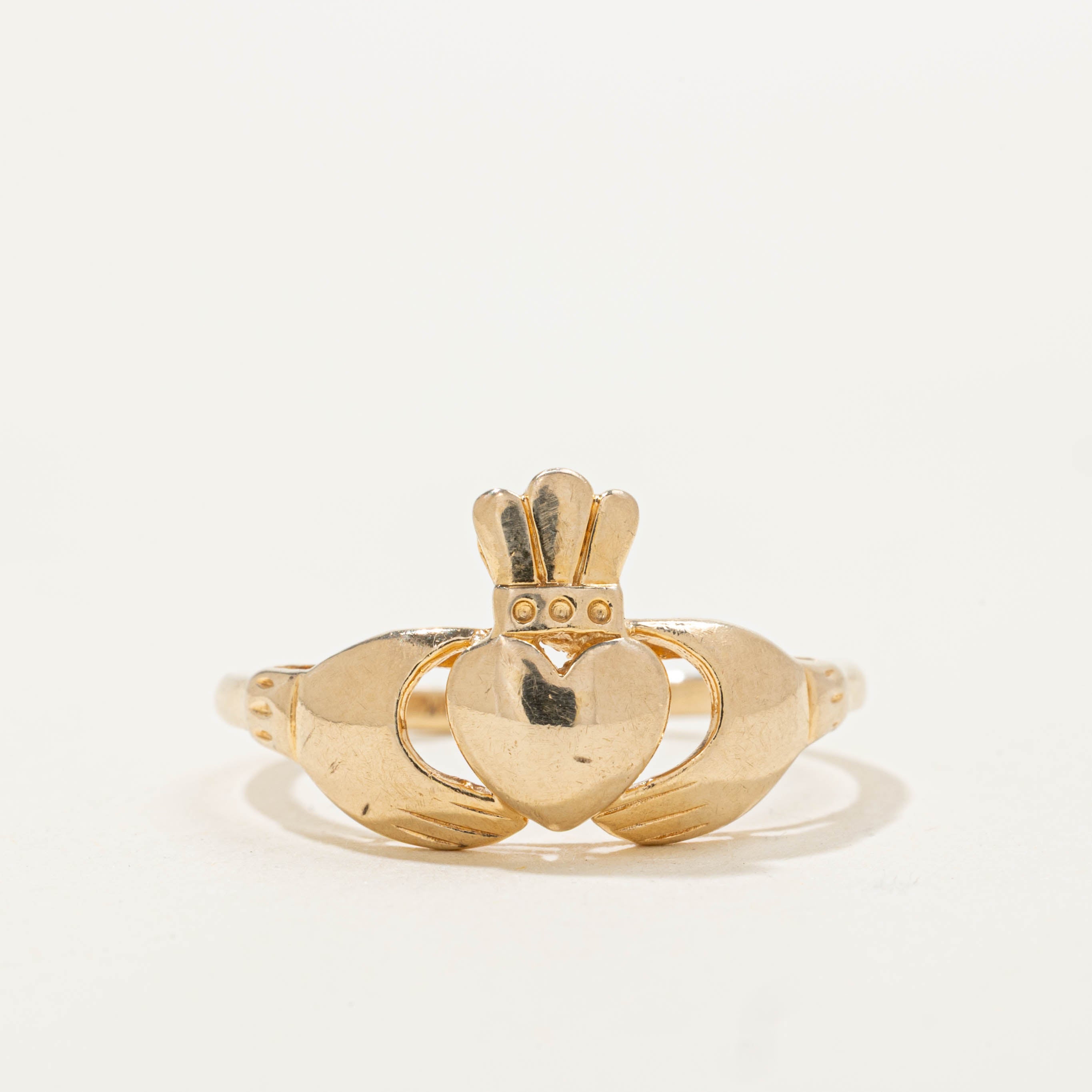 14k Yellow Gold Claddagh Ring | SZ 8.25