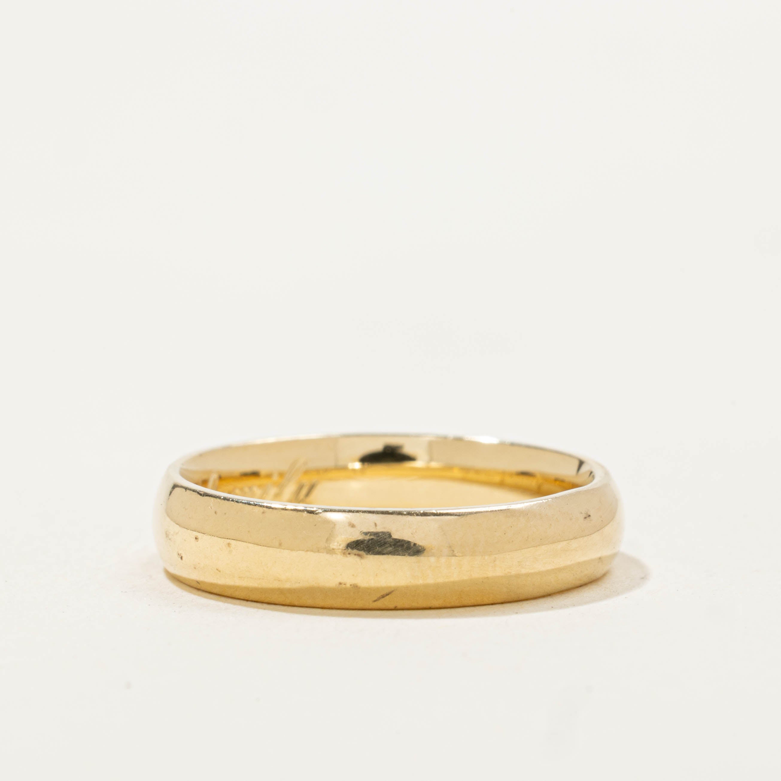 18k Yellow Gold Plain Band | 4.10mm | SZ 5.25