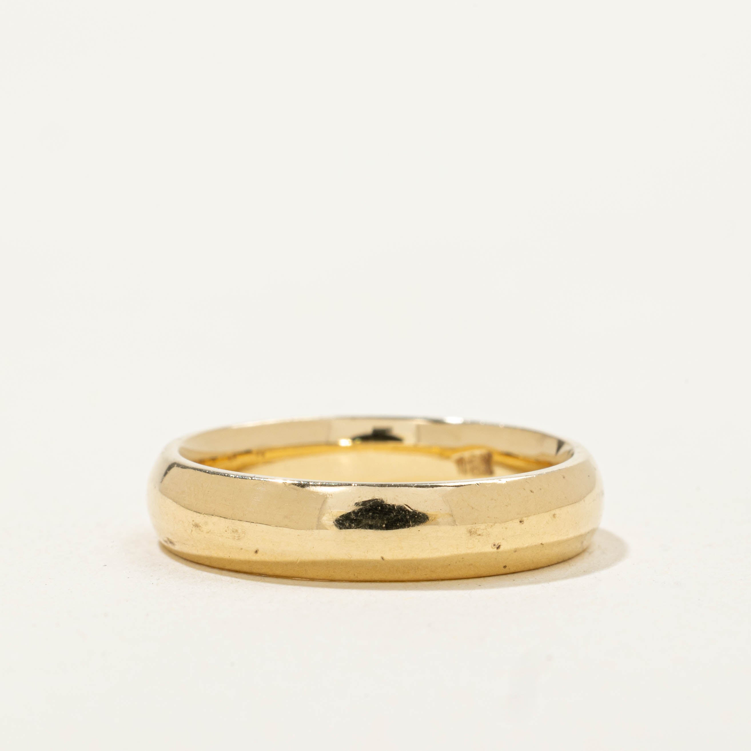 18k Yellow Gold Plain Band | 4.10mm | SZ 5.25