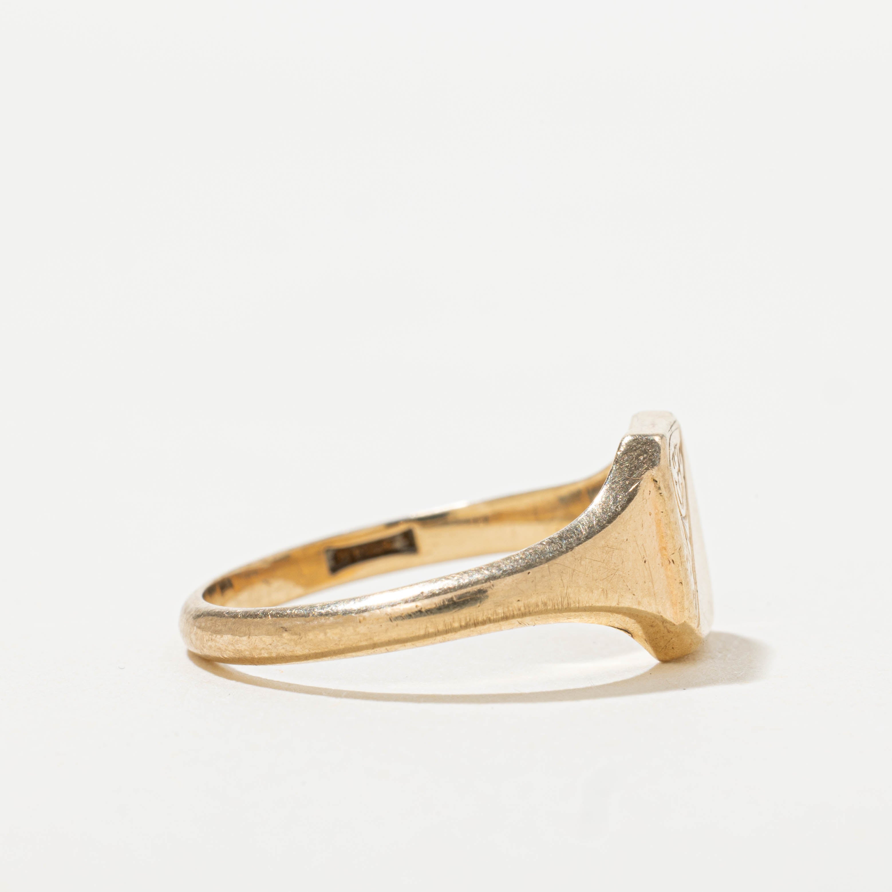 1971 Birmingham UK Engraved Signet Ring | SZ 7.25