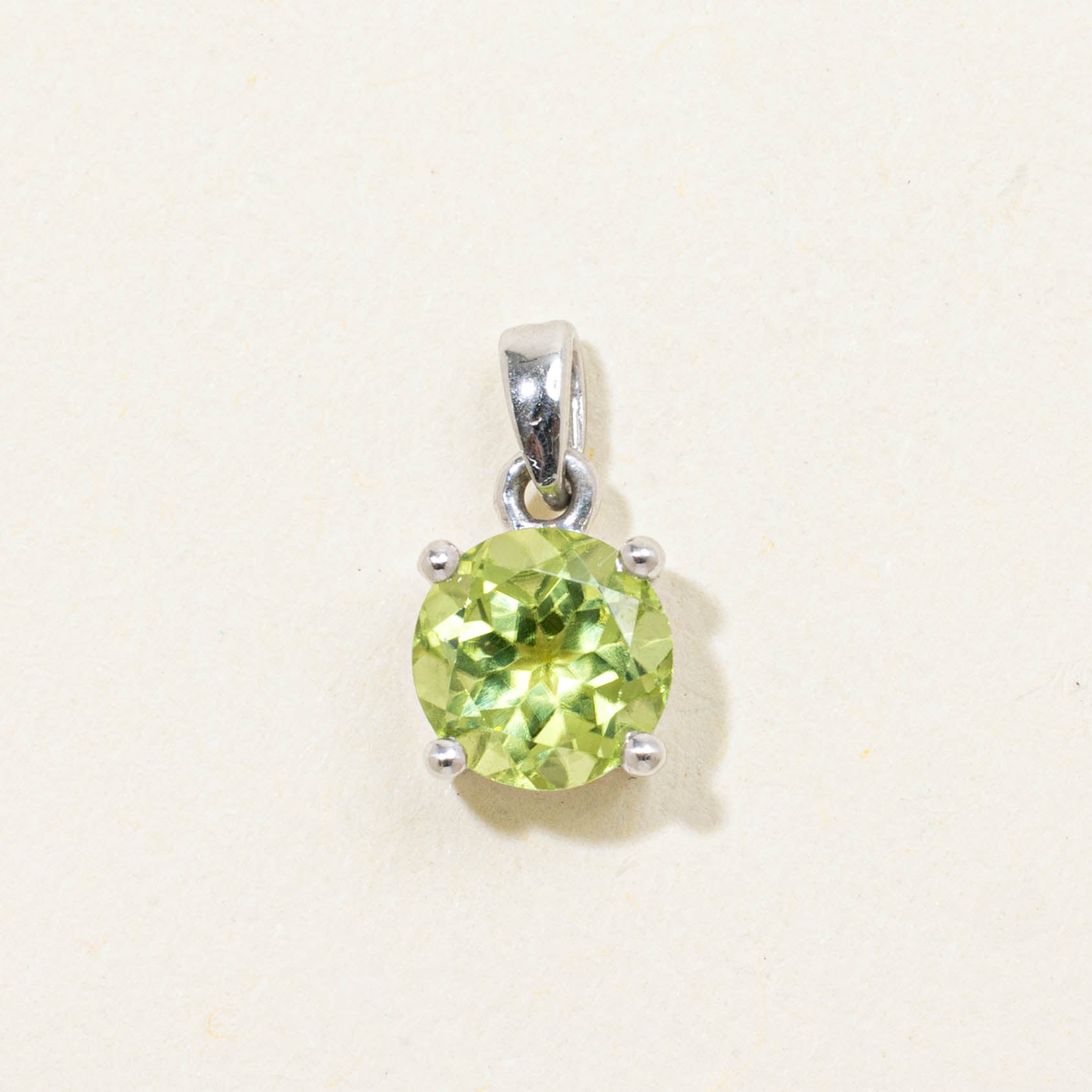 14k Solitaire Peridot Pendant