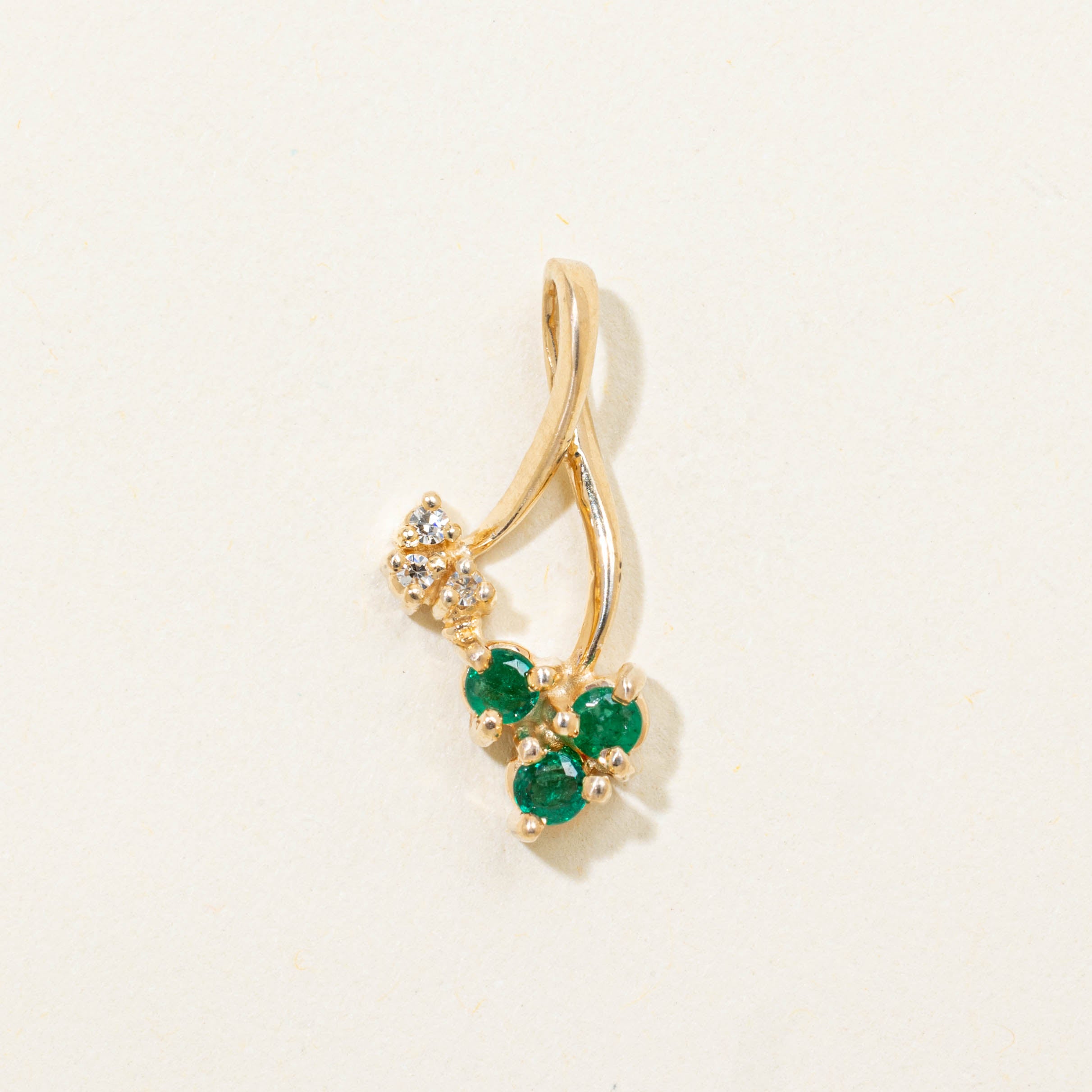 14k Emerald & Diamond Cluster Pendant