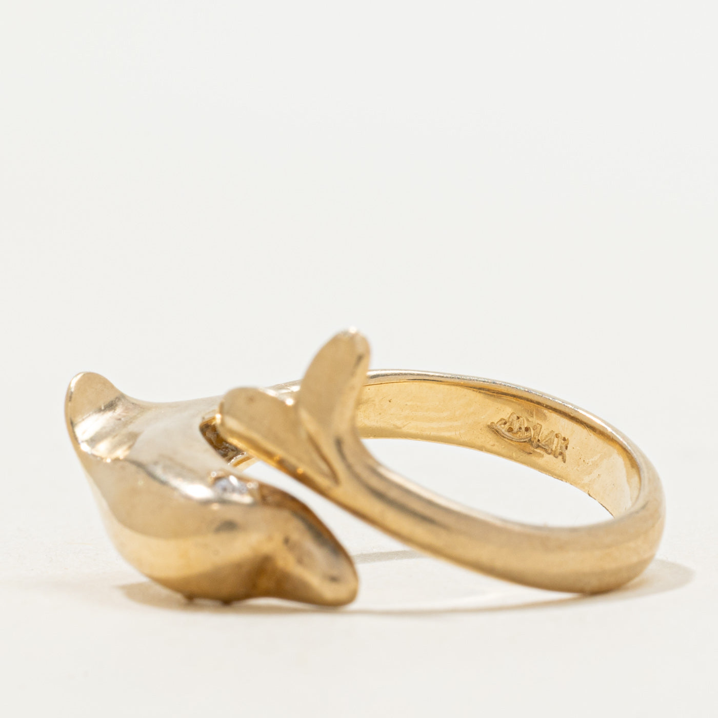 Diamond Dolphin Ring | 0.03ctw | SZ 6.5 |