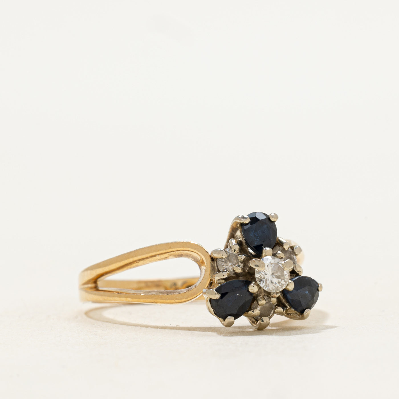 Sapphire & Diamond Cluster Open Shank Ring | 0.60ctw, 0.22ctw | SZ 7.5