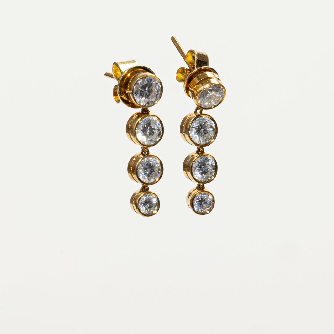 18k Bezel Set Diamond Drop Earrings | 1.44ctw SI1/SI2 G/H