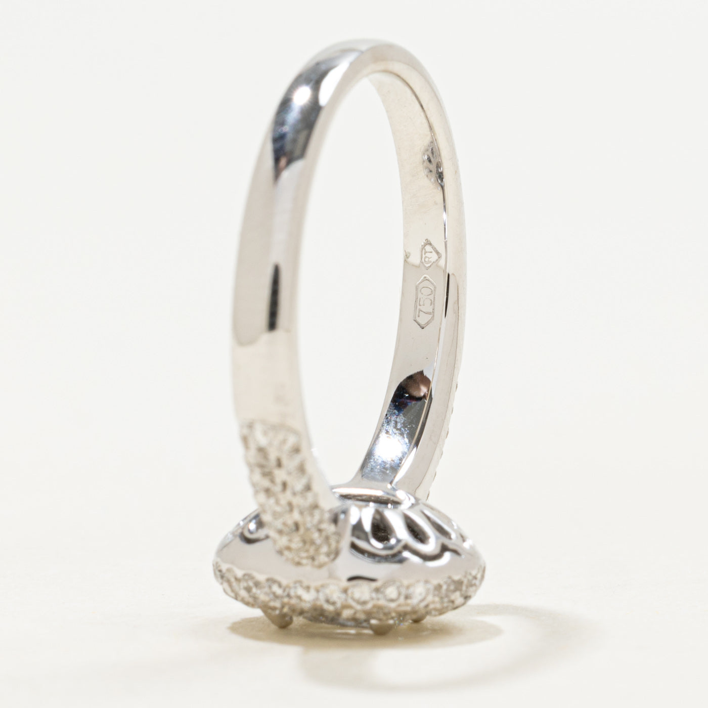 Bague de fiançailles halo sertie de diamants pavés en or 18 carats | 1,47 ct au total, pureté SI1, couleur E | Taille 6,5