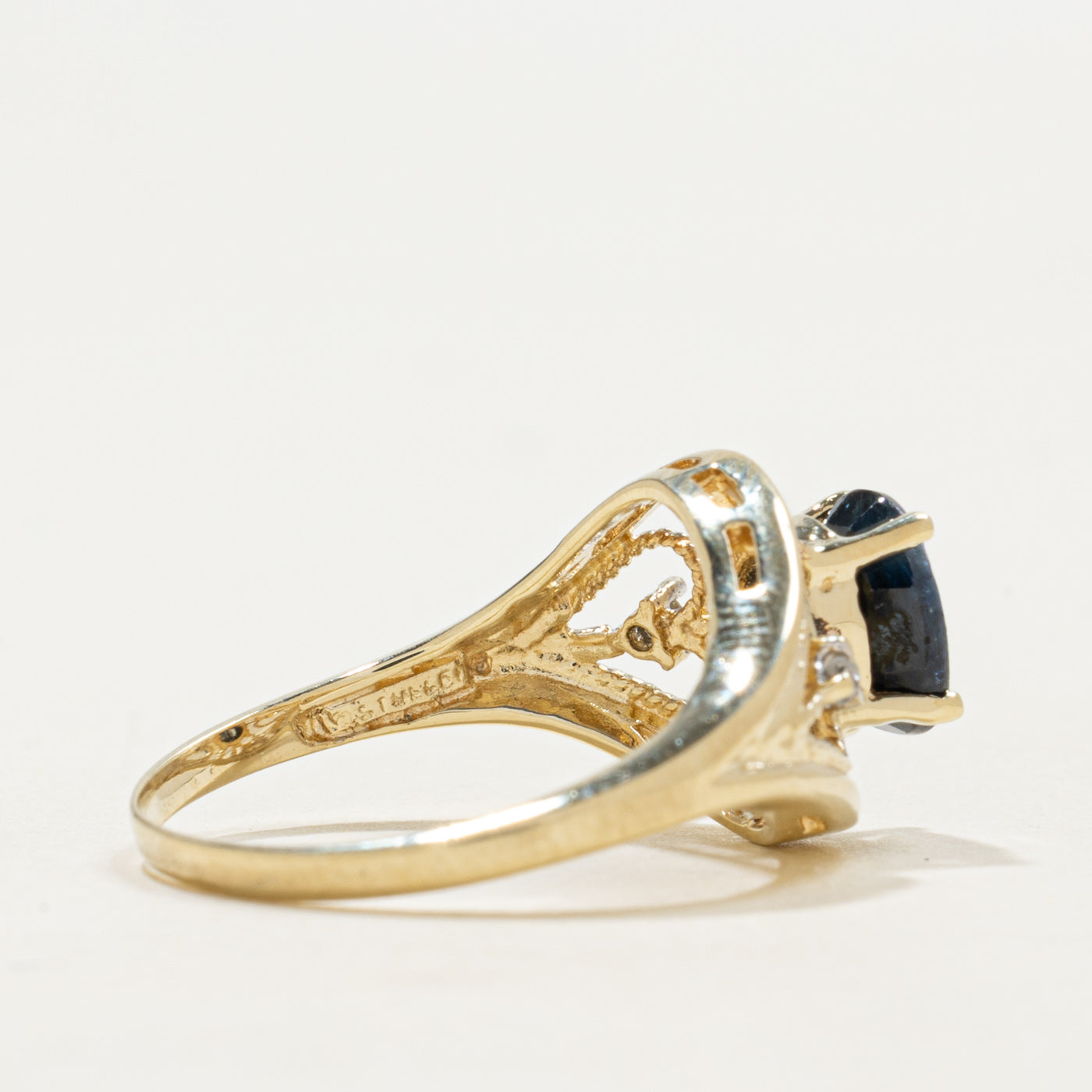 Oval Cut Sapphire & Diamond Openwork Ring | 1.0ct, 0.01ct | SZ 6.0