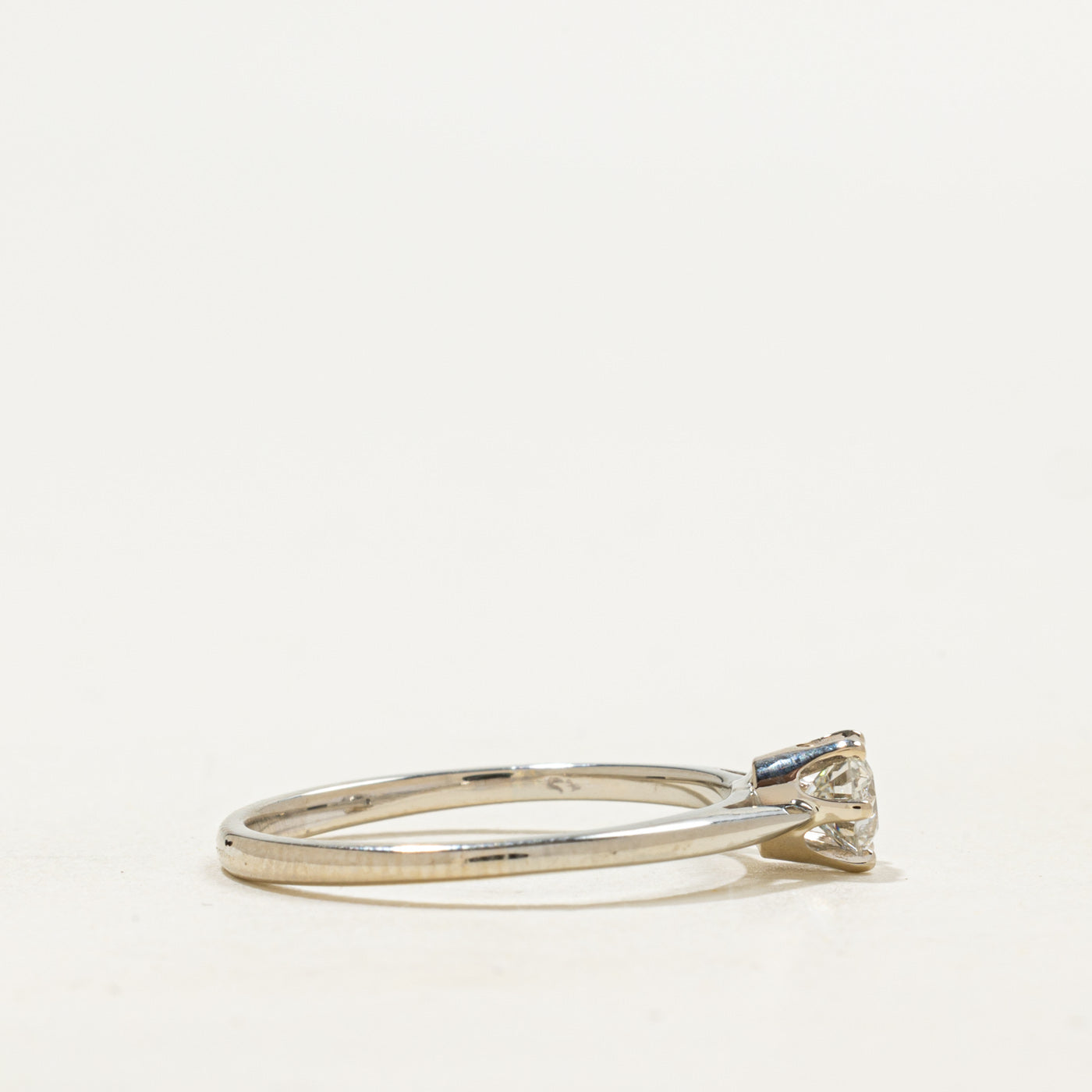 Bague solitaire en diamant taille cathédrale | 0,27 ct | Taille 5,5