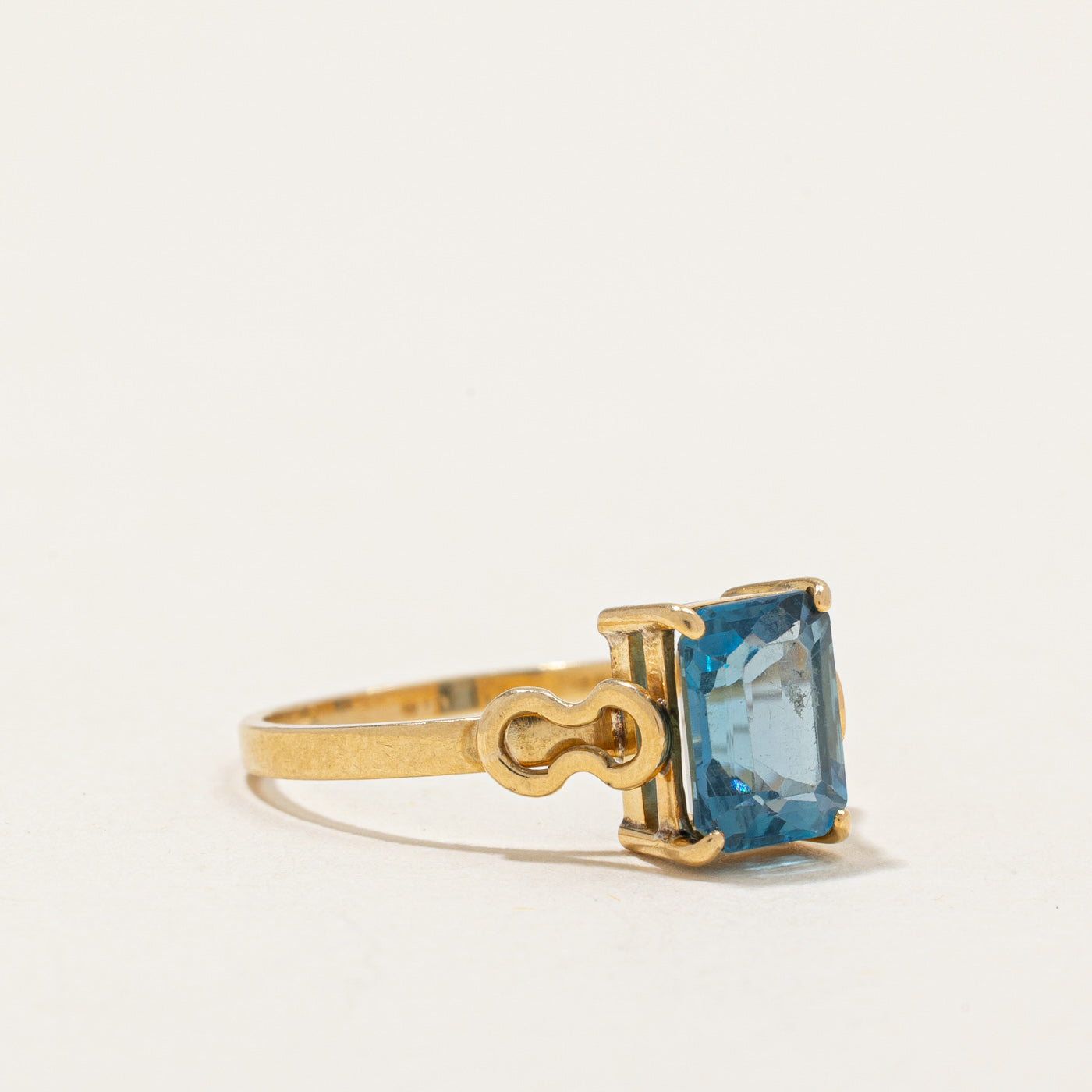 Blue Topaz Cocktail Ring | 1.80ct | SZ 6.75 |