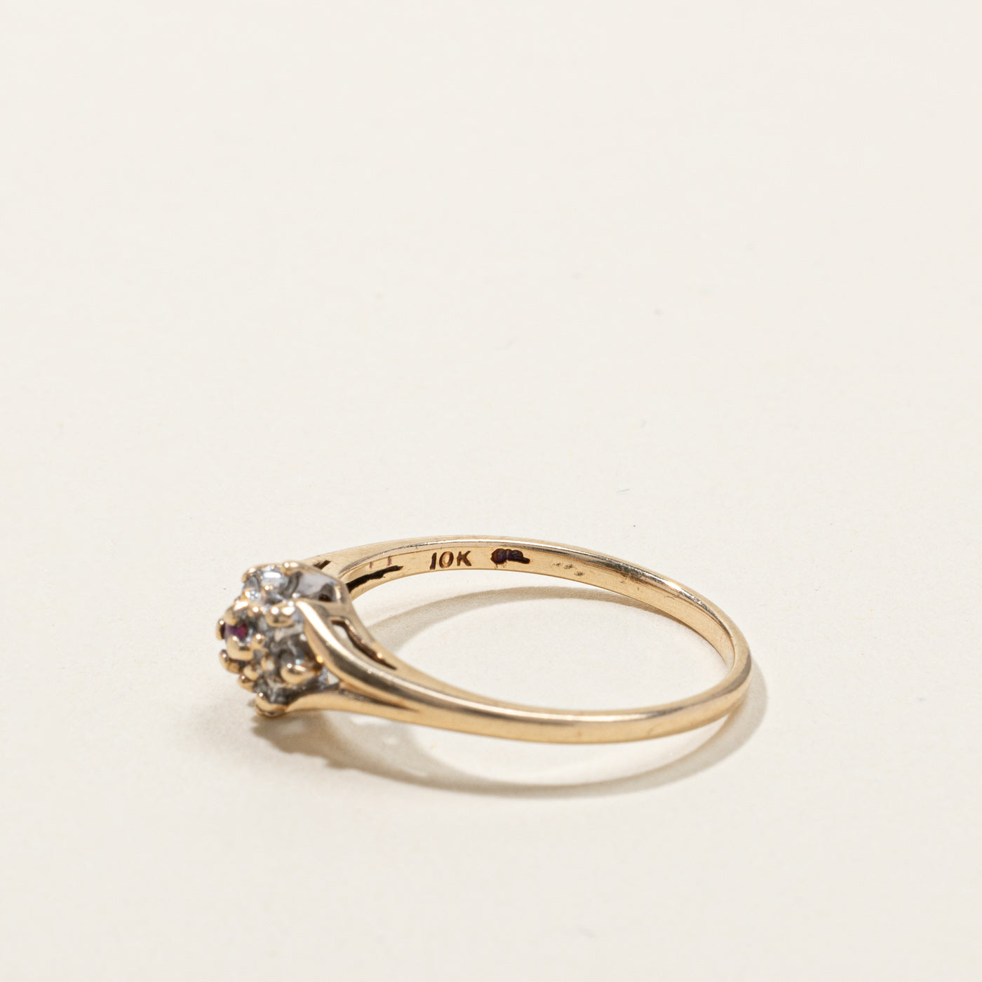 Cluster Diamond & Ruby Ring | 0.08ctw | 0.03ct | SZ 6.75 |